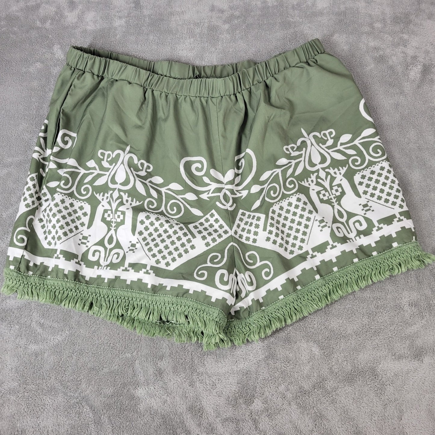 Shein Curve Womens Shorts 3XL Plus Green Bird Mural Geometric Lightweight Fringe