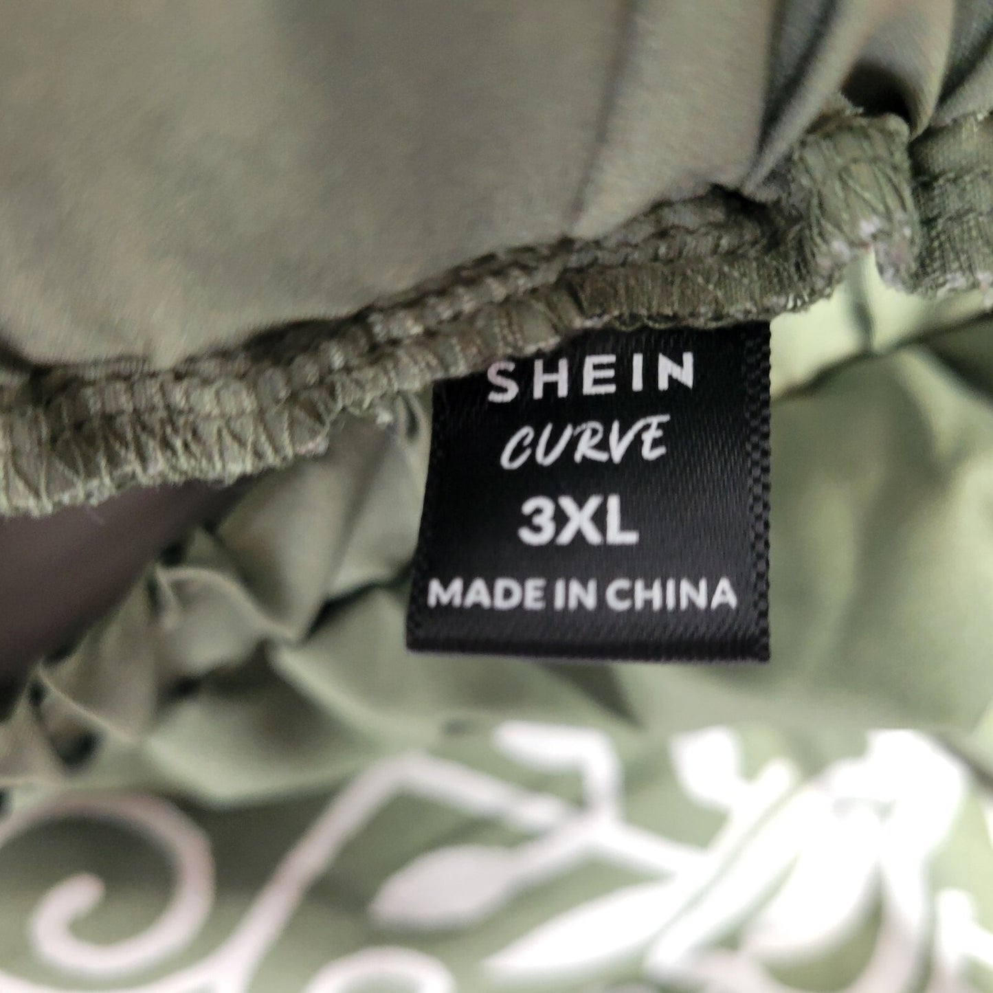 Shein Curve Womens Shorts 3XL Plus Green Bird Mural Geometric Lightweight Fringe