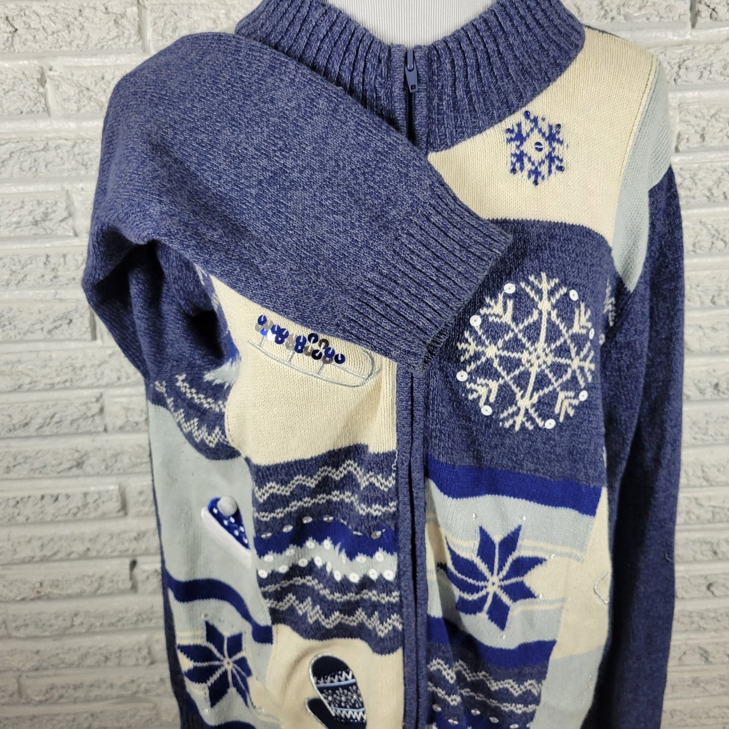 Classic Elements Womens Sweater XL Cardigan Snowflake Blue Beaded Sequins Winter