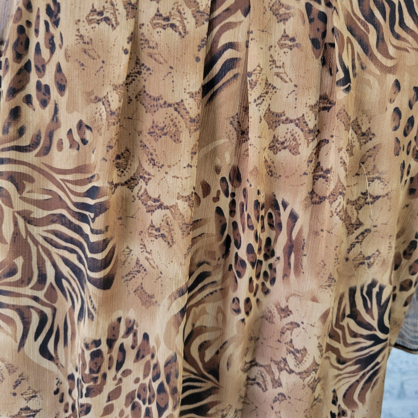 Roz Ali Womens Top 2X Plus Sheer Sleeve Brown Animal Print Polyester Pleated