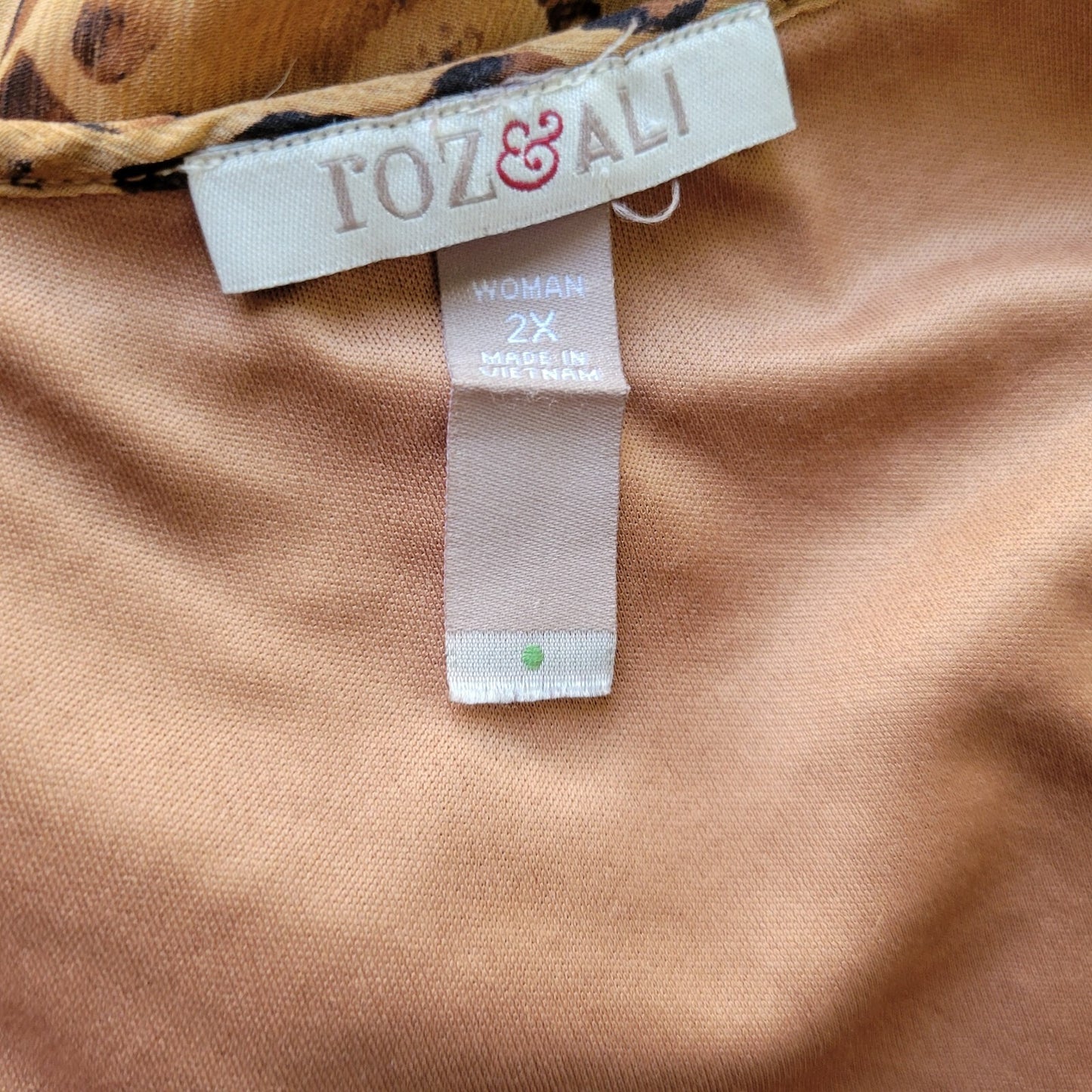 Roz Ali Womens Top 2X Plus Sheer Sleeve Brown Animal Print Polyester Pleated