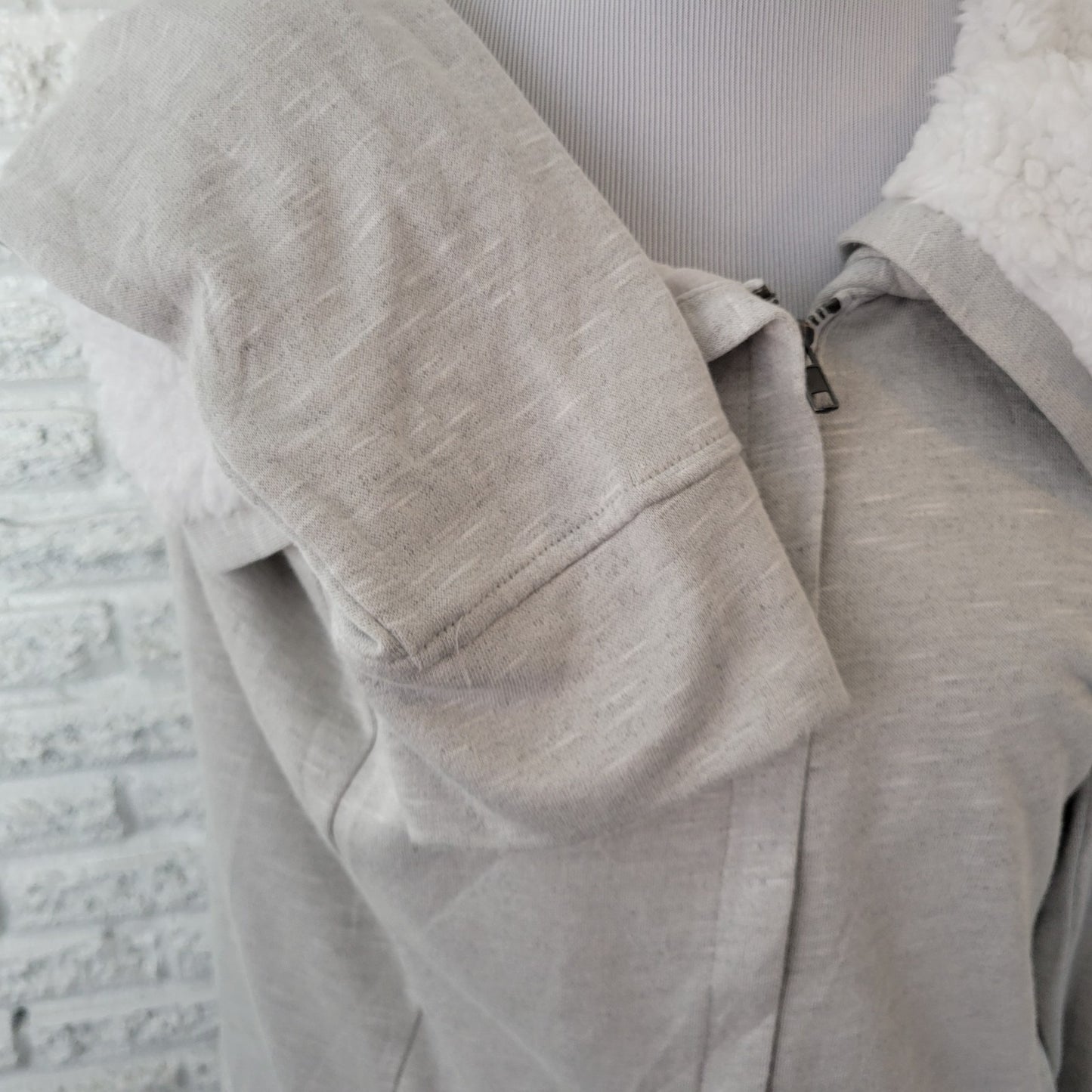 INC International Womens Sweatshirt XL Zip Faux Fur Collar Rayon Lined Sequins