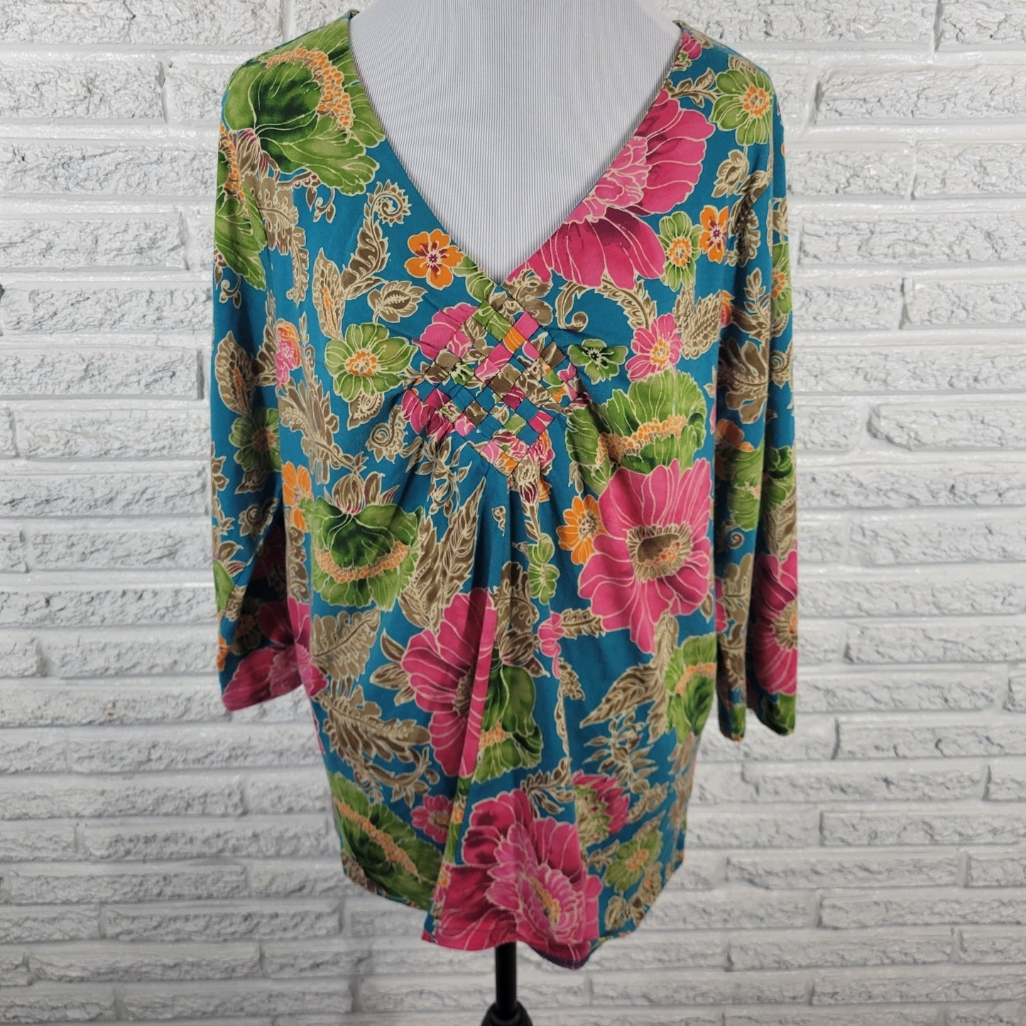 Caribbean Joe Womens Top 1X Plus 3/4 Sleeve Blue Pink Floral Woven Front Casual