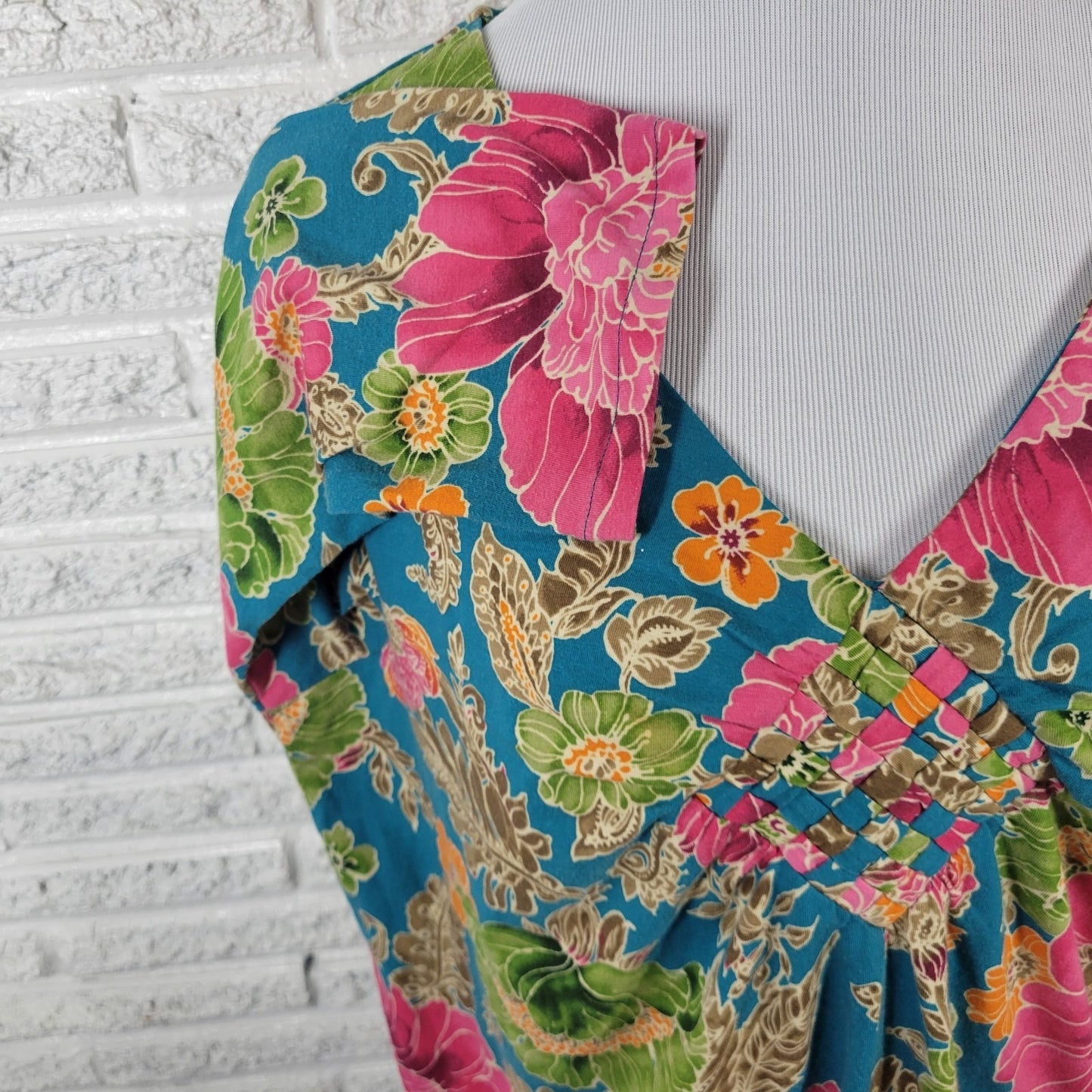 Caribbean Joe Womens Top 1X Plus 3/4 Sleeve Blue Pink Floral Woven Front Casual