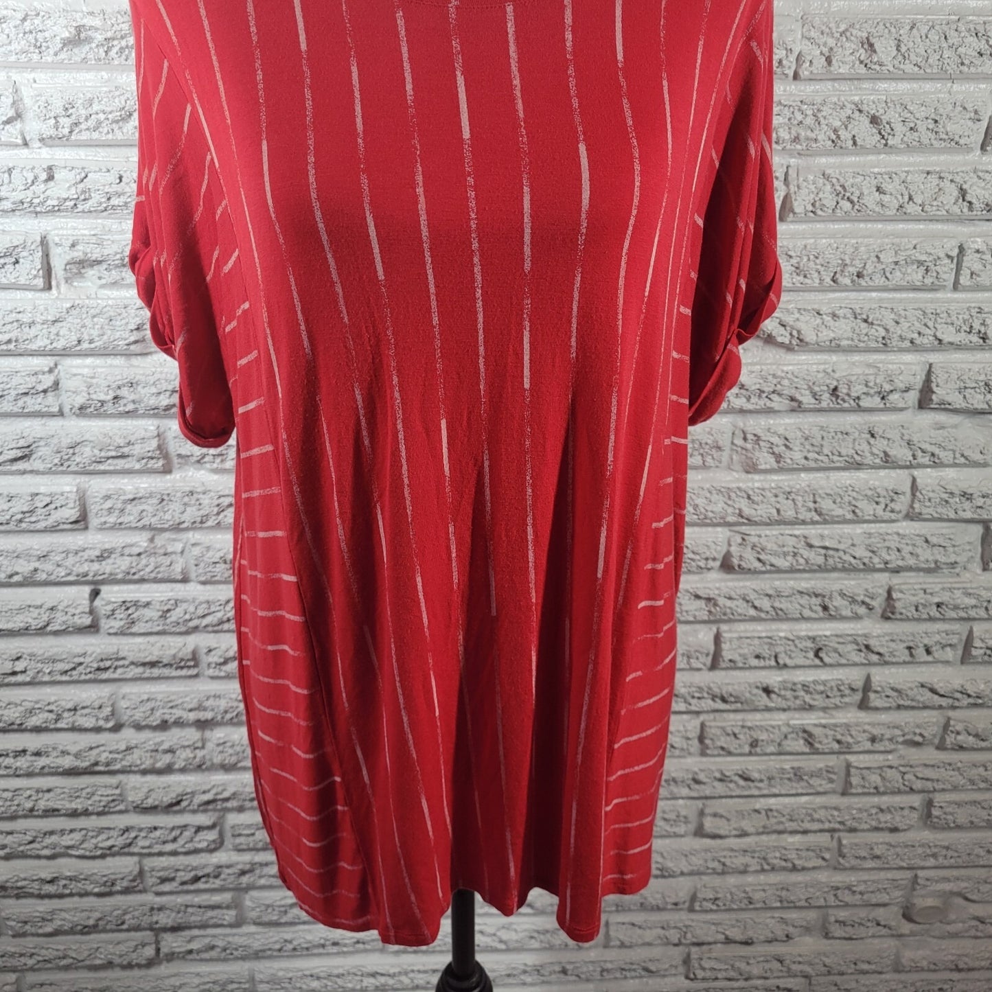 Apt 9 Womens Top Extra Large Tee Short Sleeve Red Stripe Casual Lightweight