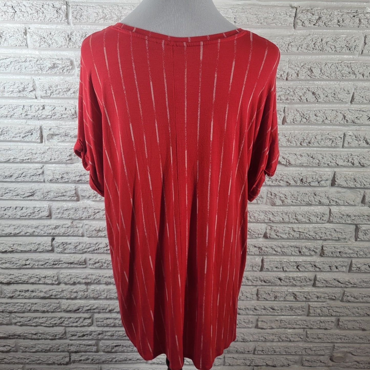 Apt 9 Womens Top Extra Large Tee Short Sleeve Red Stripe Casual Lightweight