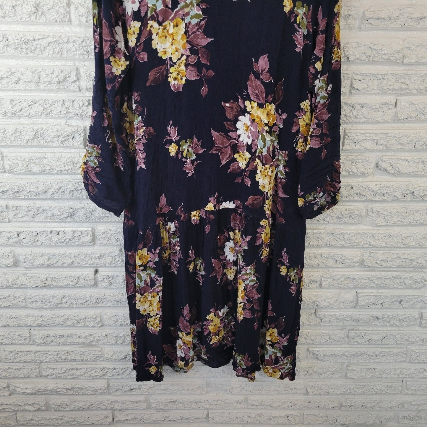 Japparel Women Dress 1X Plus Fit Flare Roll Tab Sleeve Blue Floral Crinkle Crepe