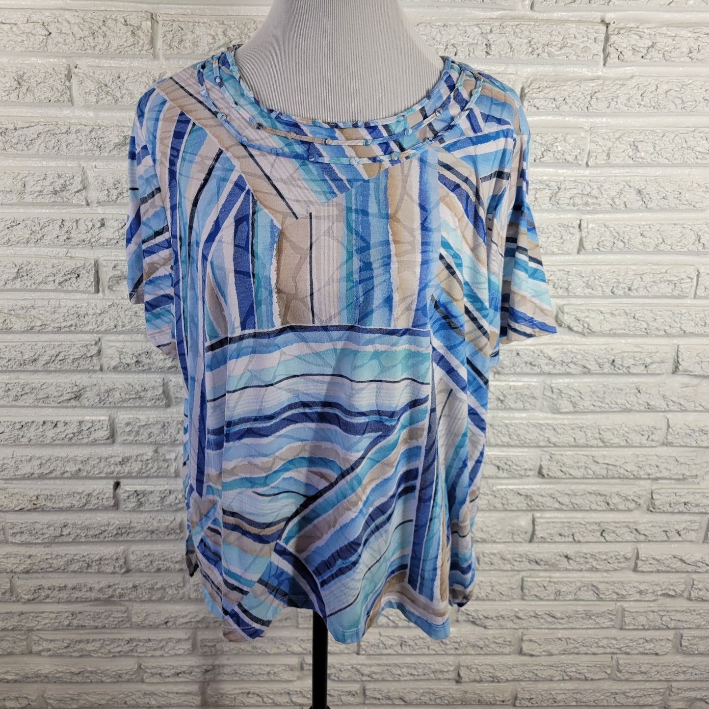 Alfred Dunner Womens Tee Top 2X Plus Blue Tan Geometric Knot Neck Stretch