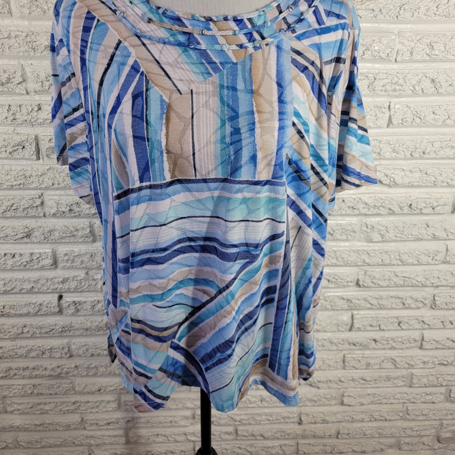 Alfred Dunner Womens Tee Top 2X Plus Blue Tan Geometric Knot Neck Stretch