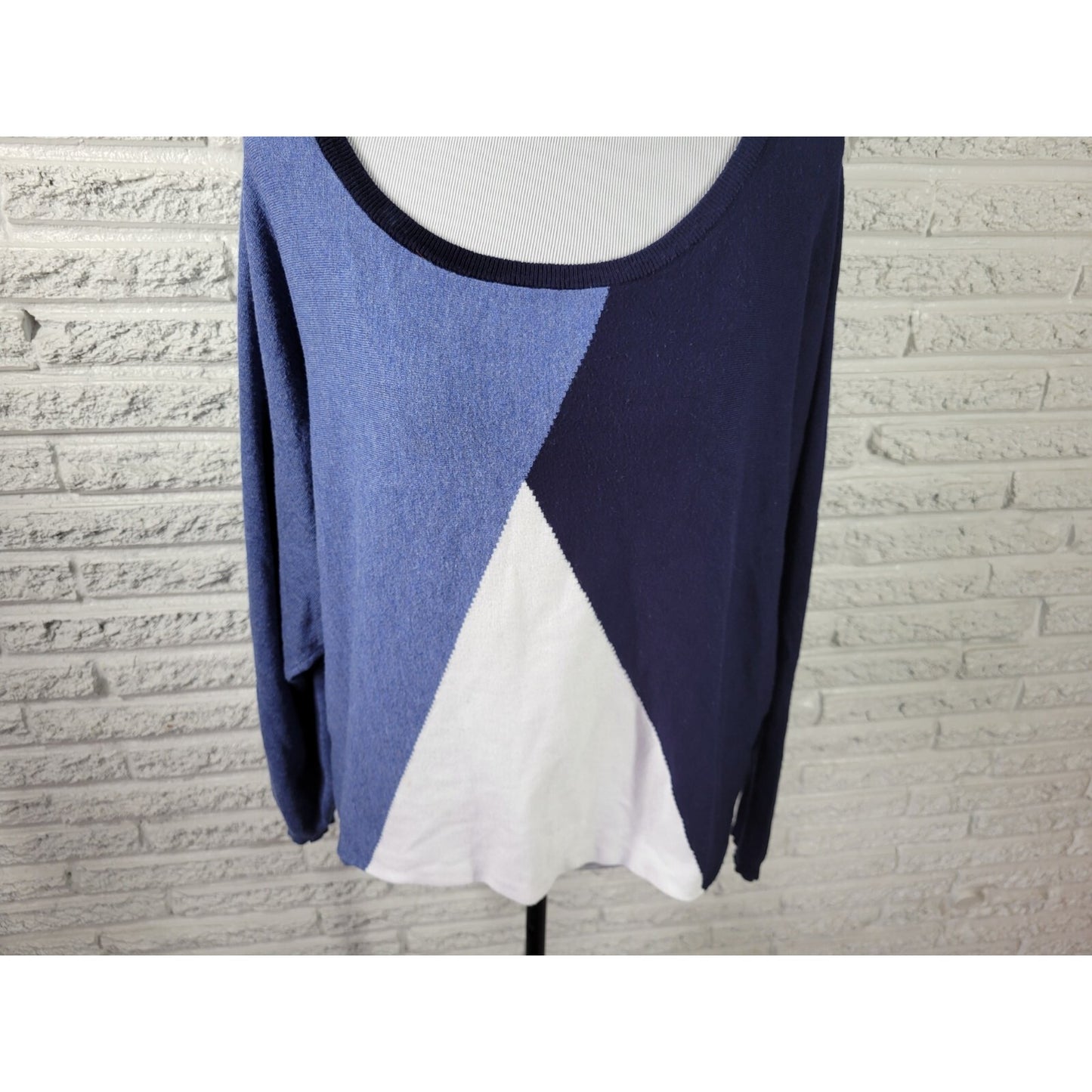 Venus Sweater XL Women Blue Color Block Dolman Sleeve Tight Knit Pullover