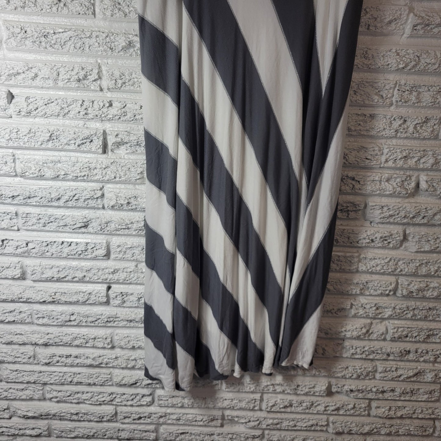 INC International Concepts Womens Skirt XL Midi Gray Stripe Rayon Blend Lined