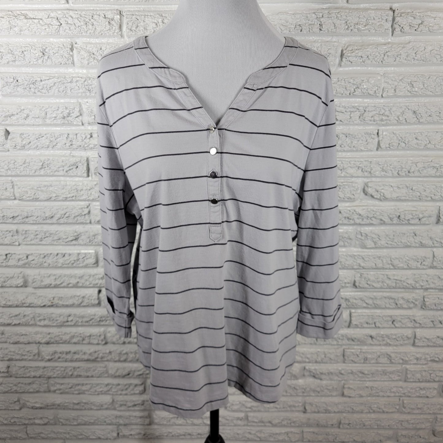 Studio Works Womens Top XL 3/4 Cuff Sleeves Gray Stripe Cotton 1/4 Button Casual
