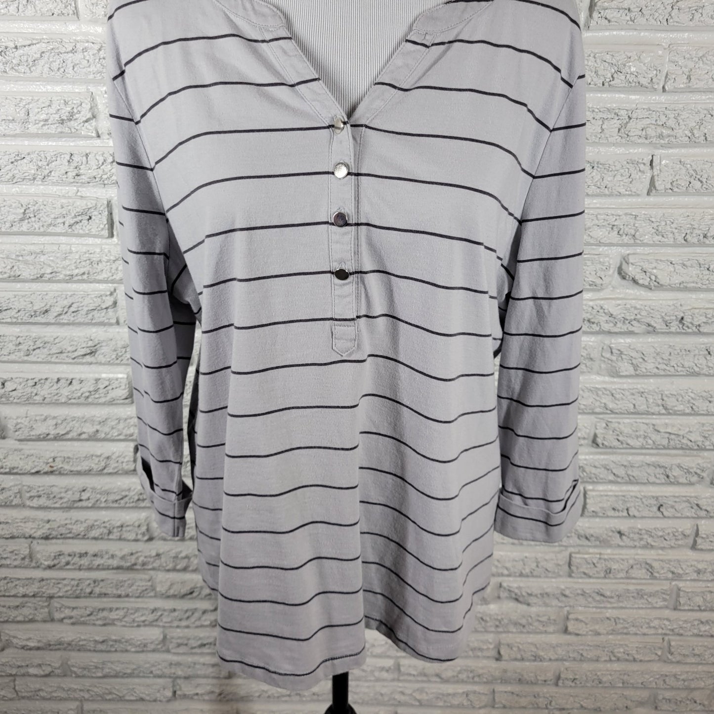Studio Works Womens Top XL 3/4 Cuff Sleeves Gray Stripe Cotton 1/4 Button Casual
