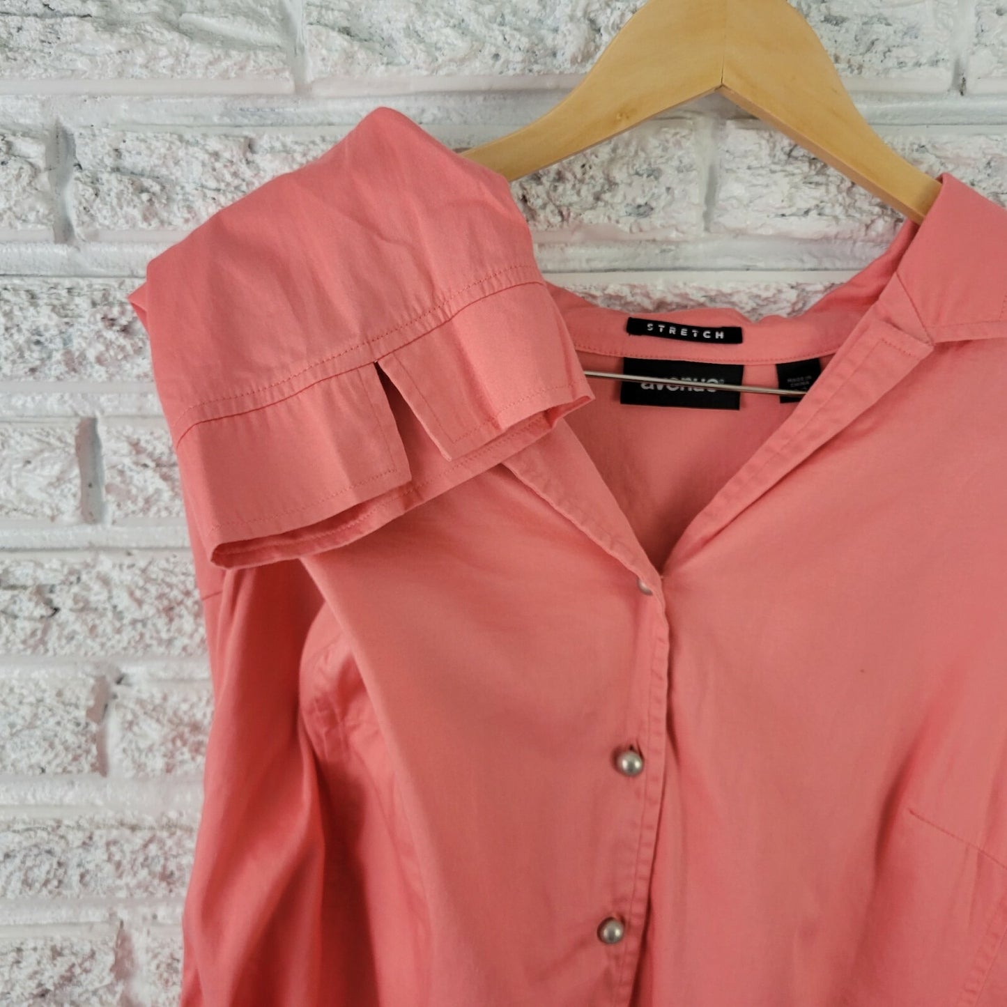 Avenue Women Shirt 22 24 Plus Button Front 3/4 Sleeves Collar Peach Orange Basic