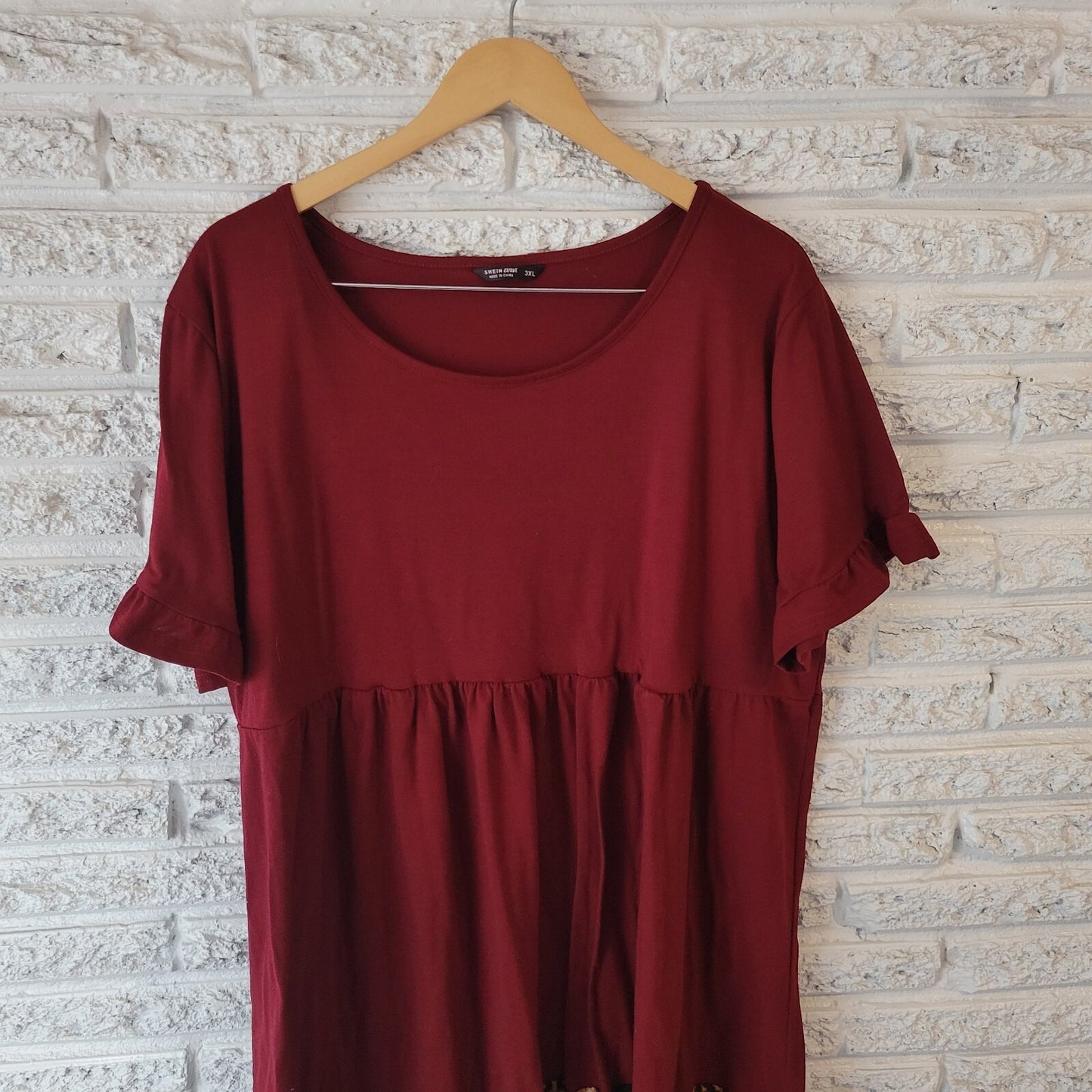 Shein Curve Womens Dress 3XL Plus Mini Bell Sleeve Pleated Burgundy Animal Print