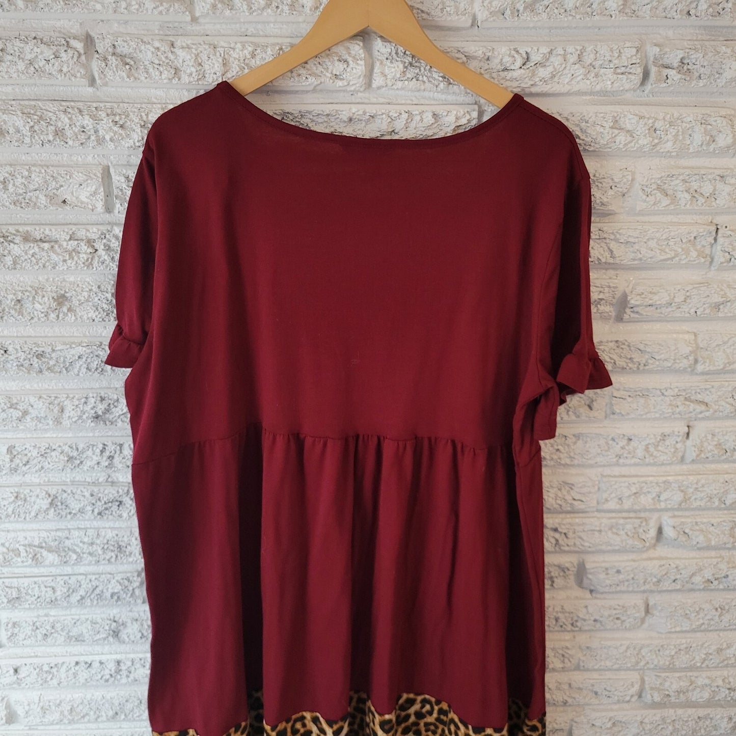 Shein Curve Womens Dress 3XL Plus Mini Bell Sleeve Pleated Burgundy Animal Print