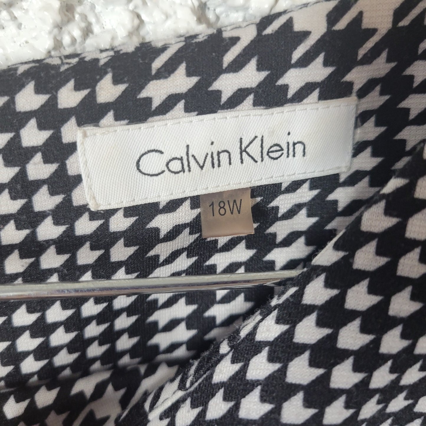 Calvin Klein 18W Plus Size Houndstooth Sheath Dress Mesh Shoulder Black Work