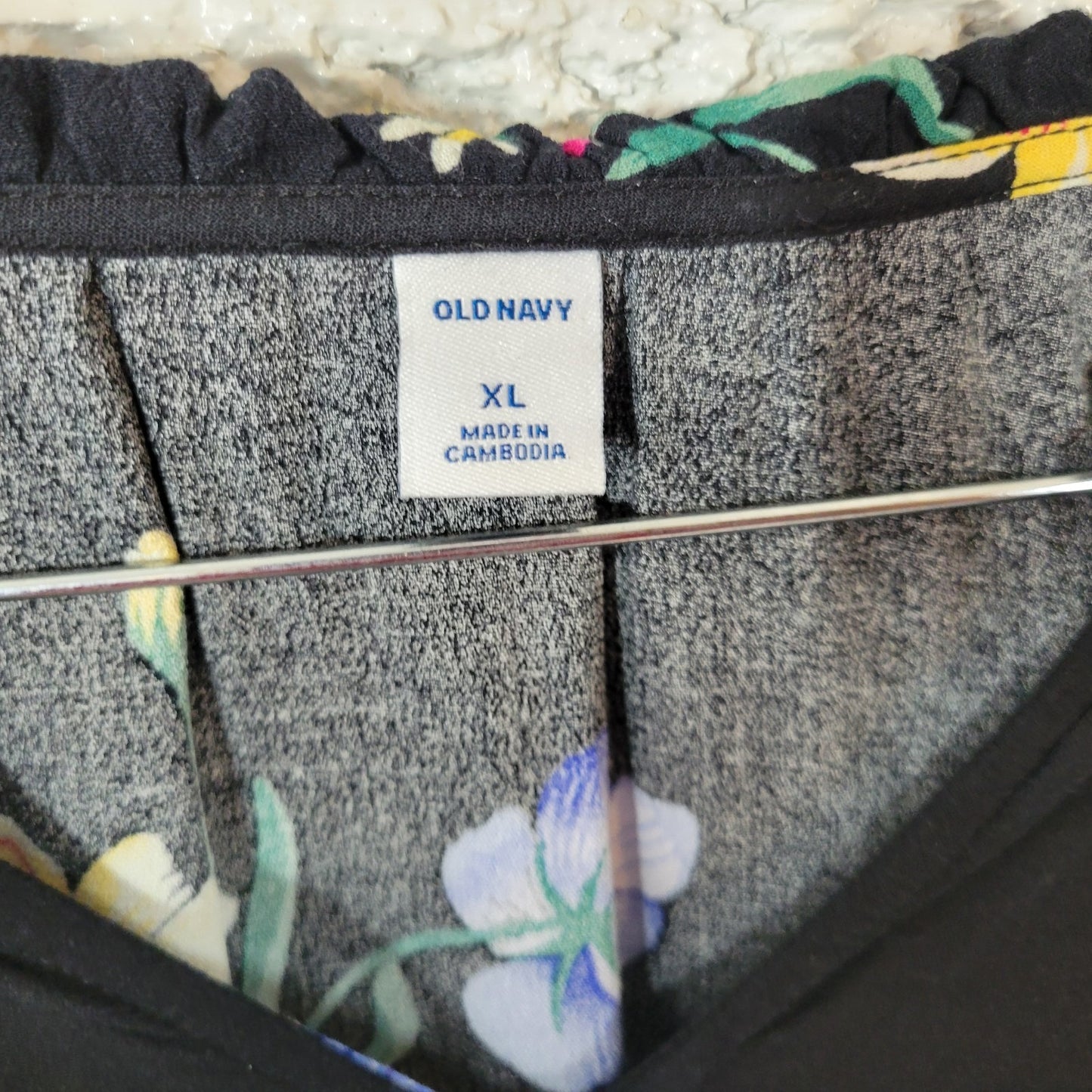 Old Navy Womens Dress Extra Large Long Sleeve Black Pink Floral Rayon Career