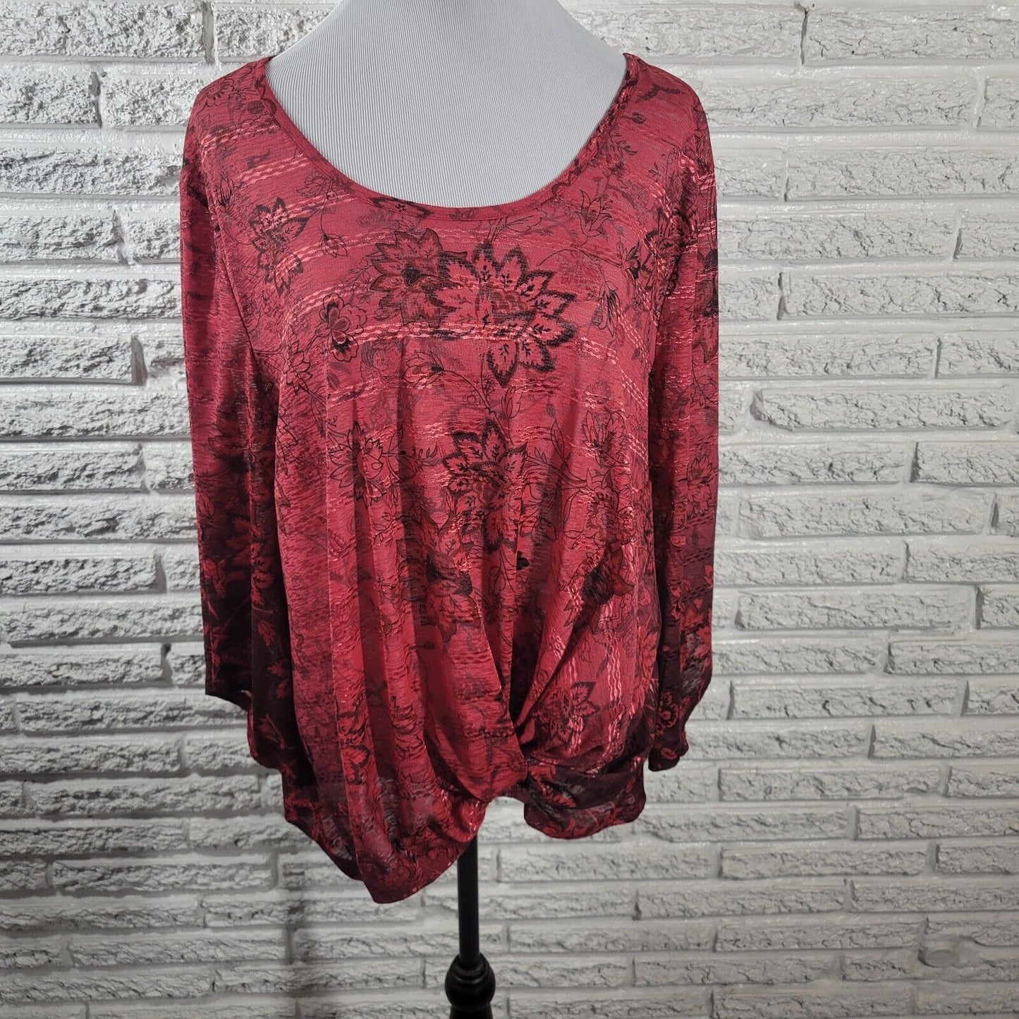 Live Let Live Womens Top 2X Trumpet Sleeve Red Floral Lightweight Ruched Sheer