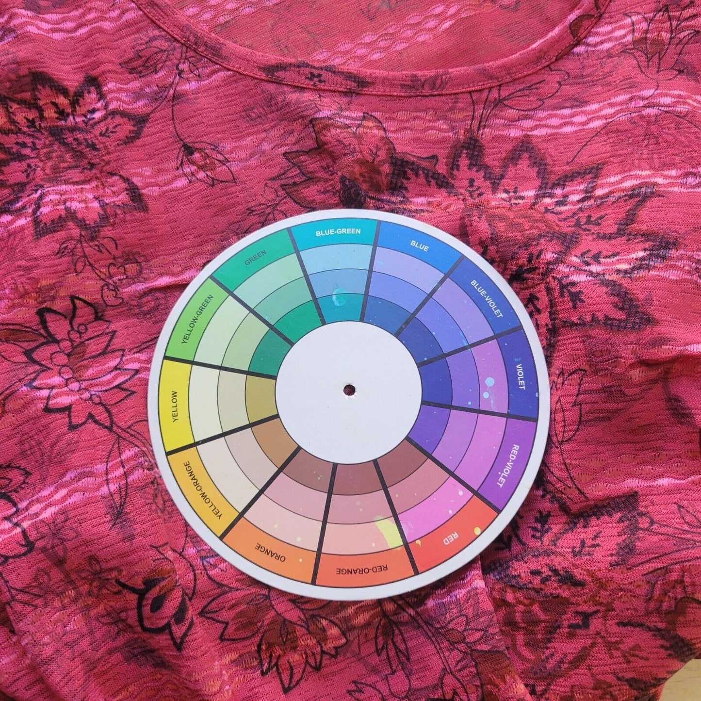 Live Let Live Womens Top 2X Trumpet Sleeve Red Floral Lightweight Ruched Sheer