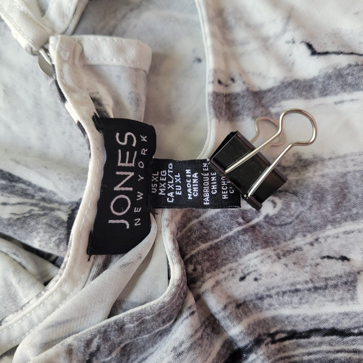 Jones New York Womens Top XL Bell 3/4 Sleeve Black Gray  Watercolor Poly Blend