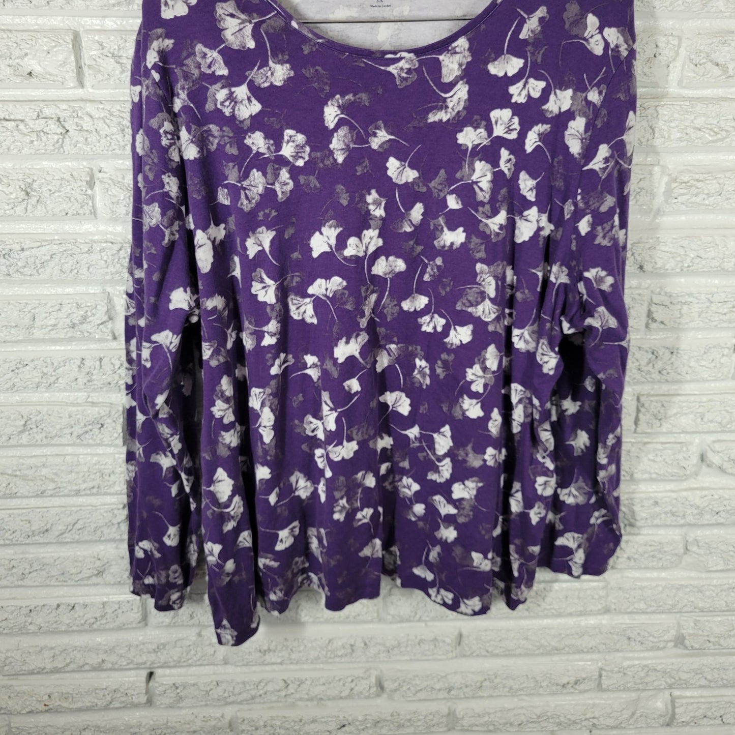 Croft Barrow Womens Top 3X Plus Tee Classic Purple Gray Floral Cotton Comfy