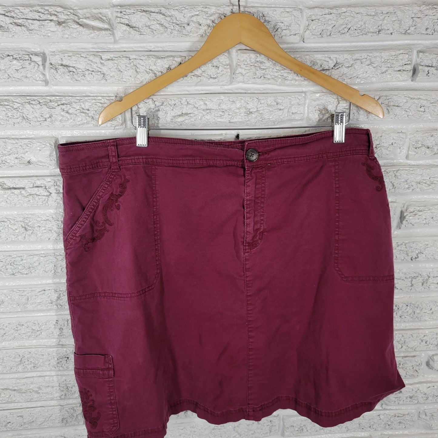 Croft Barrow Womens Skort 24W Plus Purple Zip Fly Cotton Blend Embroidered Comfy