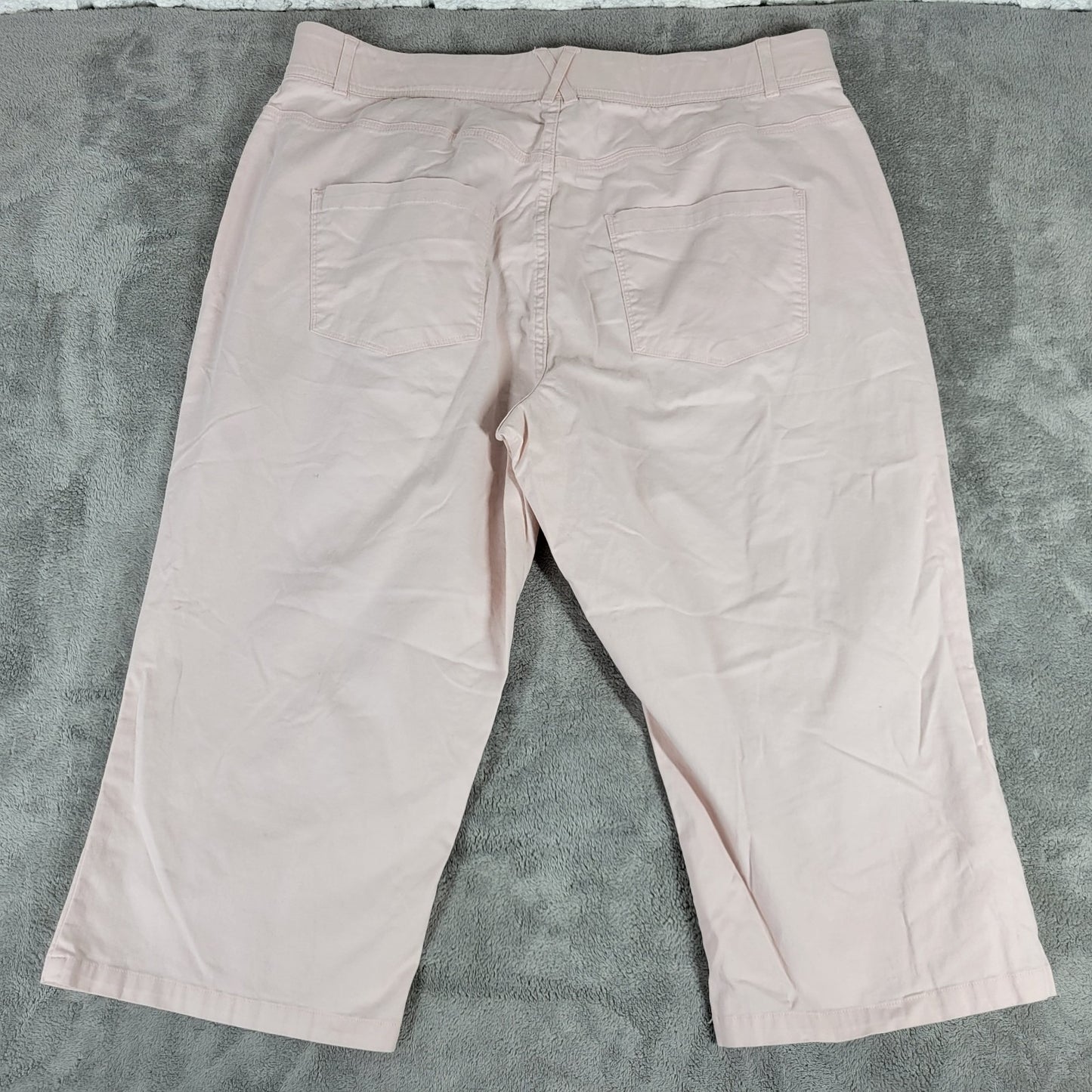 Christopher Banks Womens Pants 16P Petite Capri Pink Zip Fly Comfy Lightweight