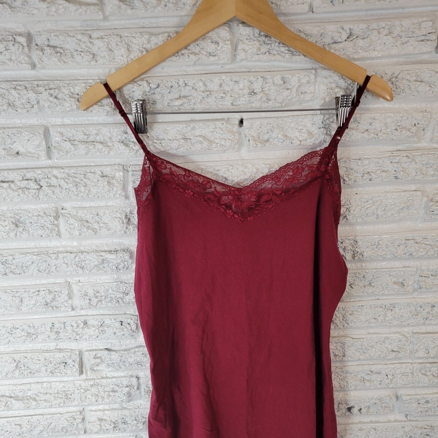 Bozzolo Womens Top 3X Camisole Burgundy Adjustable Spaghetti Straps Lace Trim