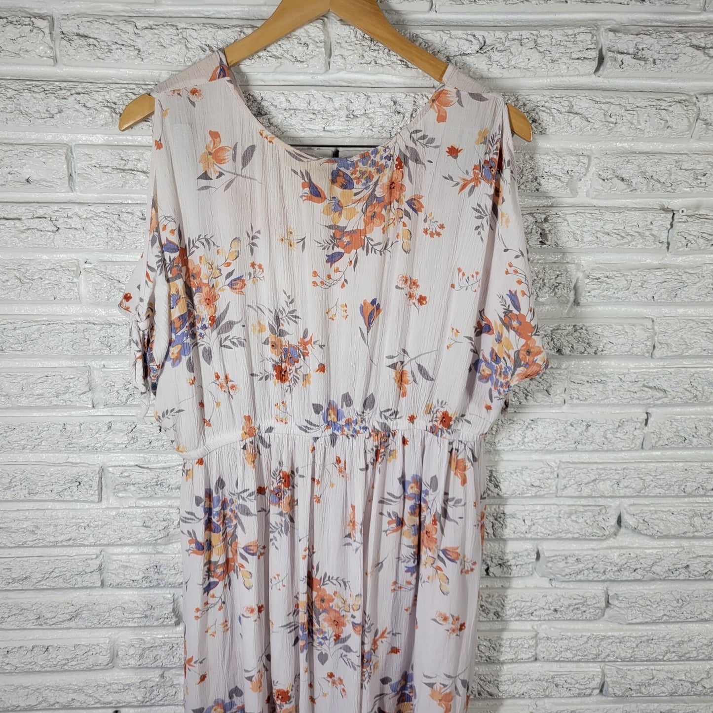 Torrid Womens Dress 1 1X Plus Tied Cold Shoulder Floral High Low Lightweight