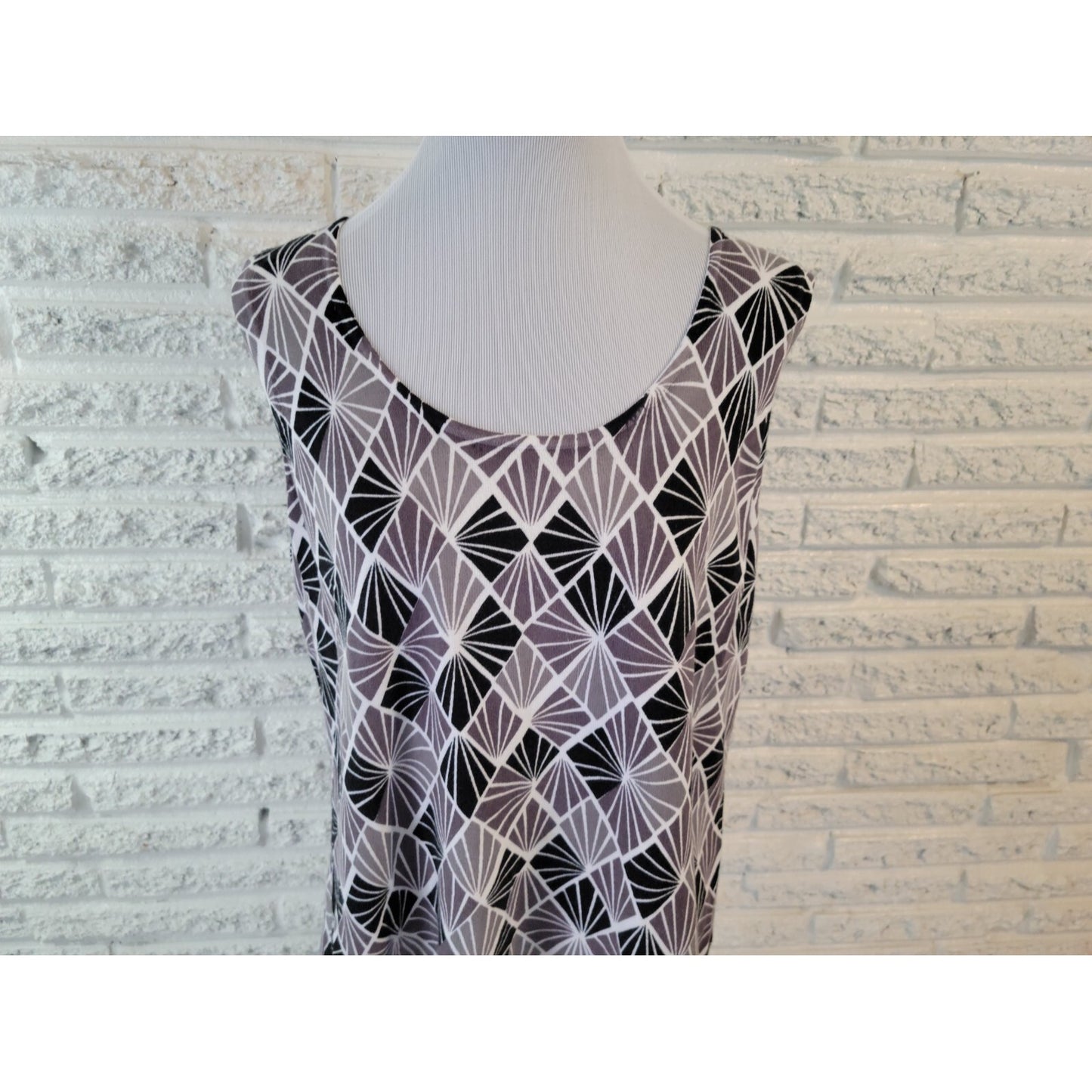 Isaac Mizrahi Live 1X Plus Size Tank Top Black Geometric Cotton Knit Sleeveless
