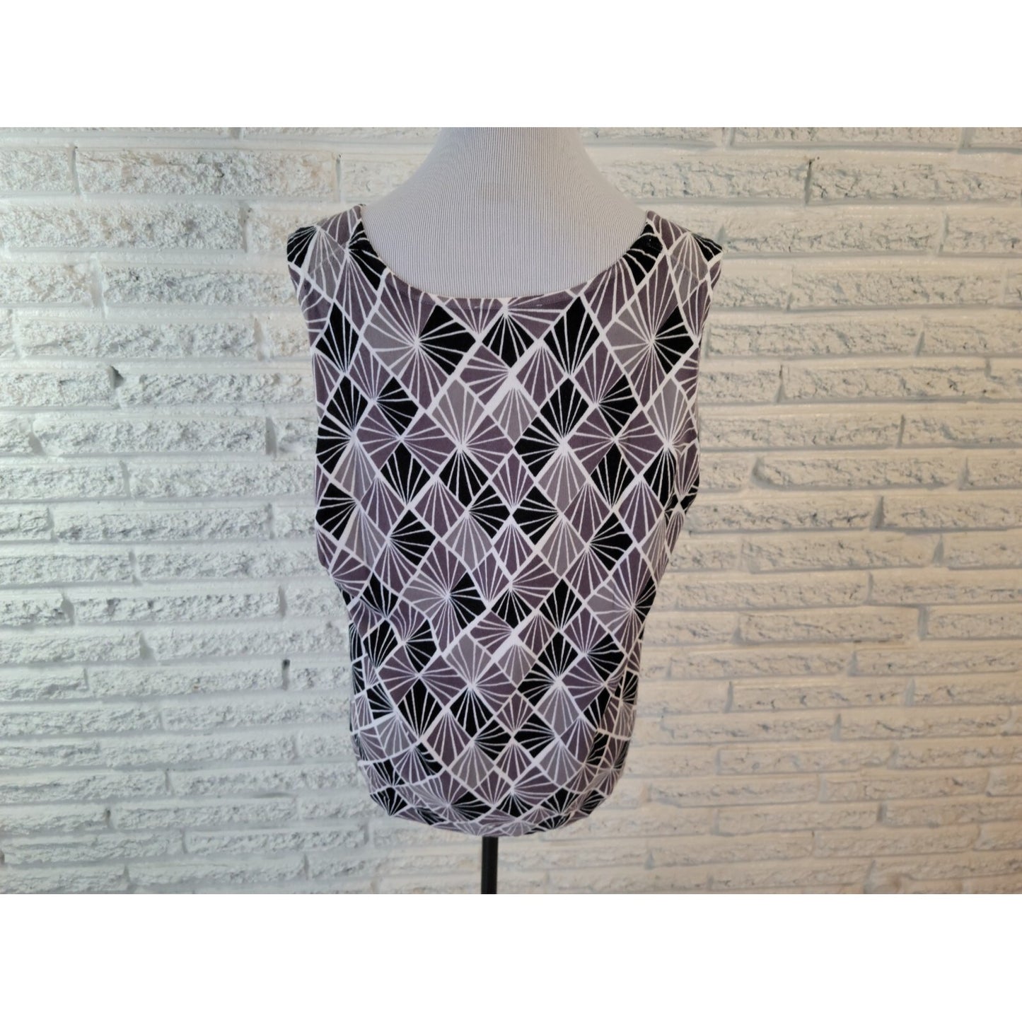 Isaac Mizrahi Live 1X Plus Size Tank Top Black Geometric Cotton Knit Sleeveless