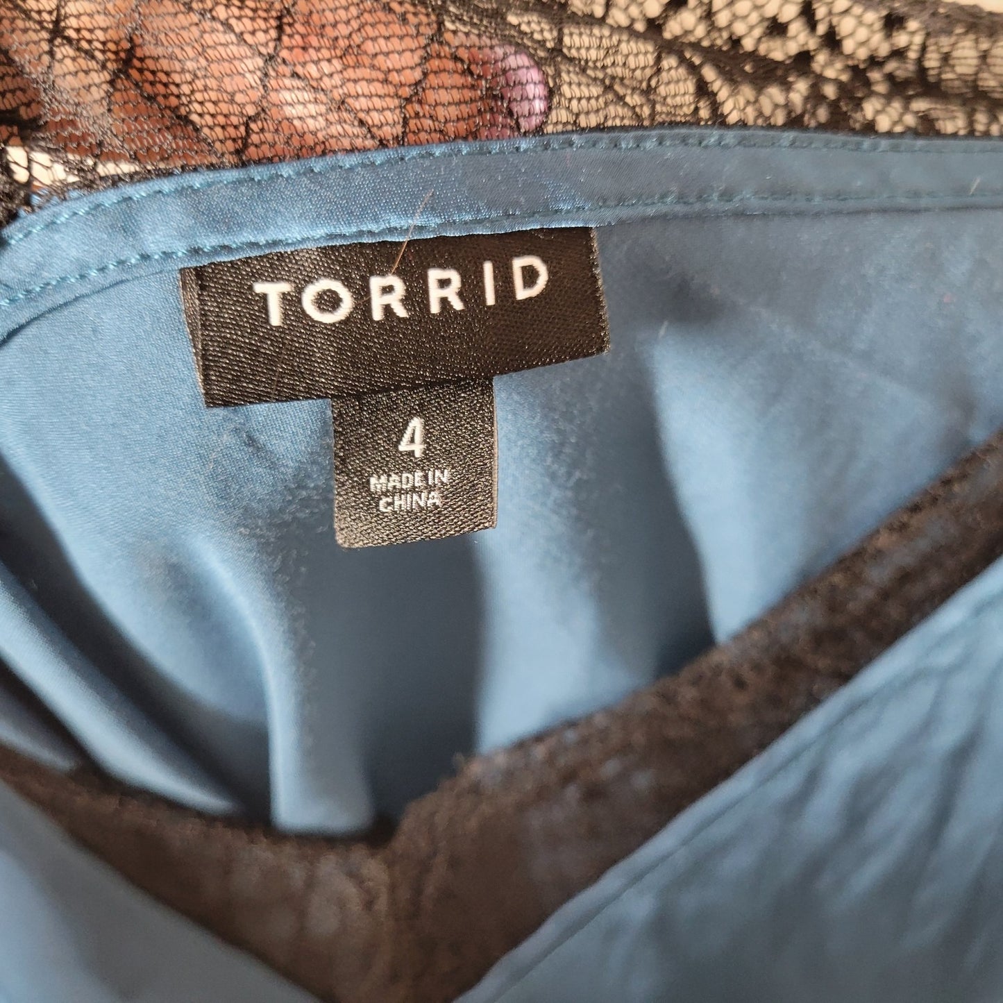 Torrid Womens Top 4 4X Camisole Adjustable Spaghetti Lace Trim Blue Poly Blend