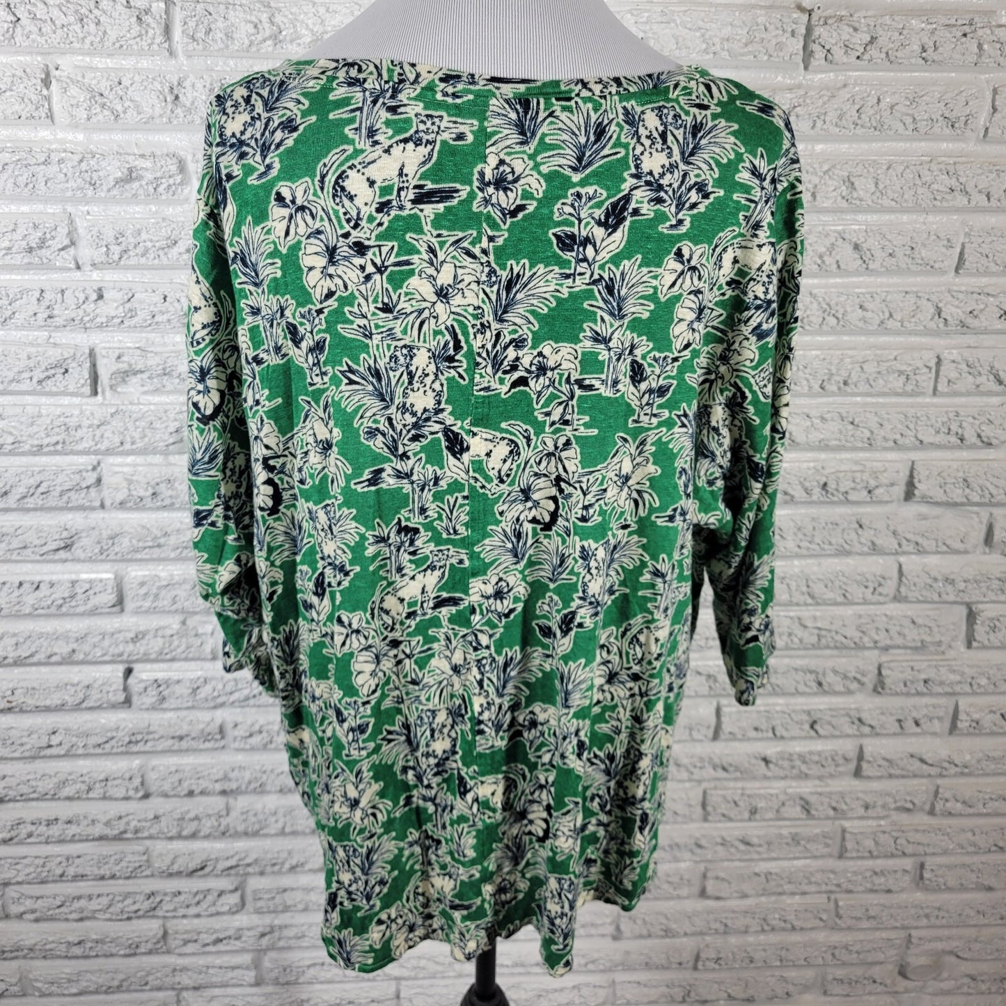 C&C California Womens Top 2X Plus 3/4 Sleeve Green Floral Linen Lightweight