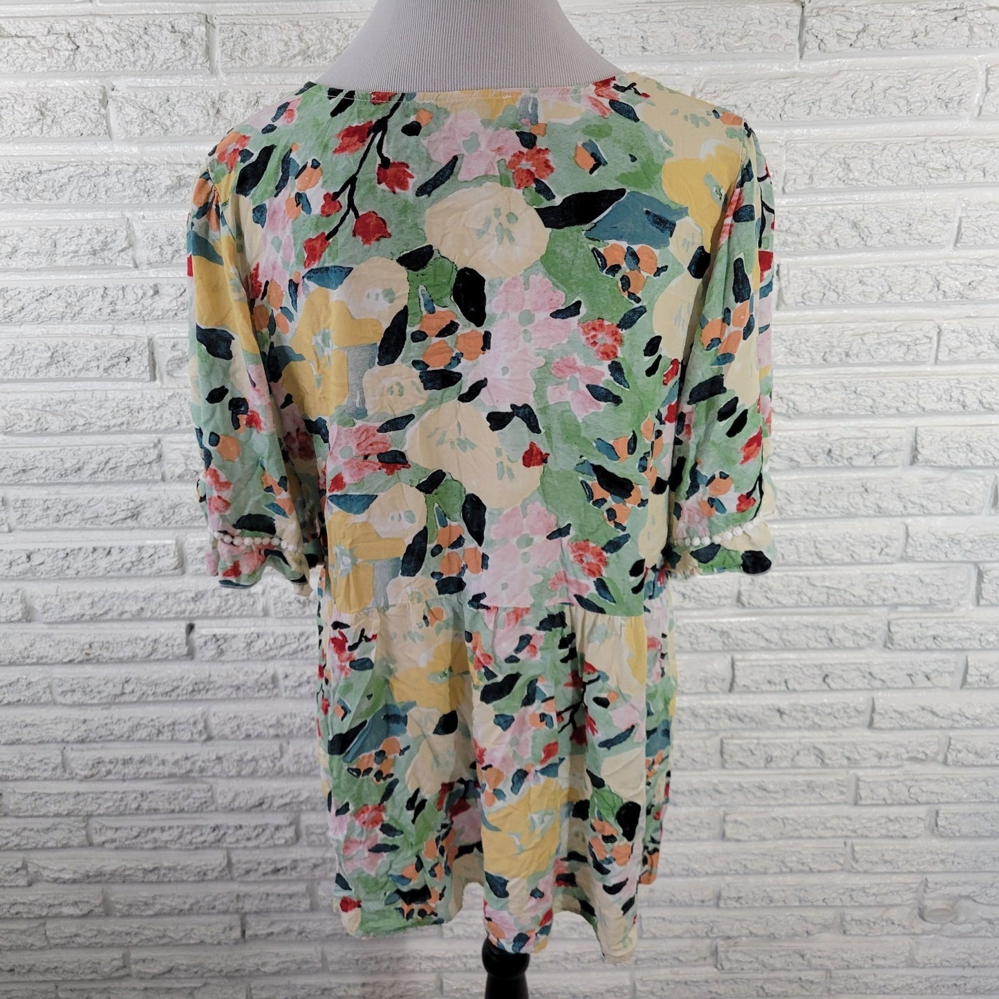 Suzanne Betro XL Women Top Green Yellow Floral Crochet Rayon 3/4 Sleeve Boho