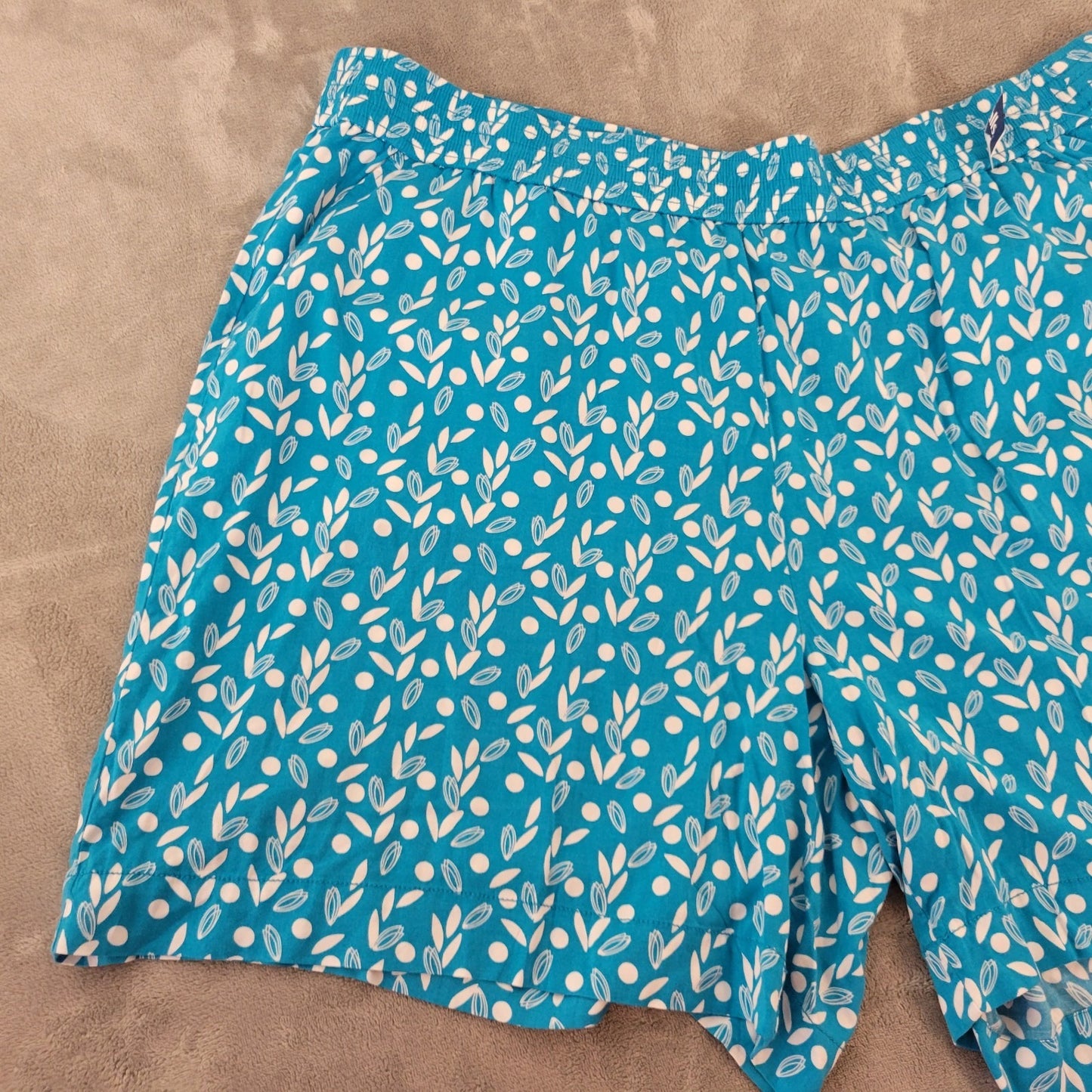 Lane Bryant Womens Shorts 22 24 Plus Pull On Lightweight Blue Floral Pockets