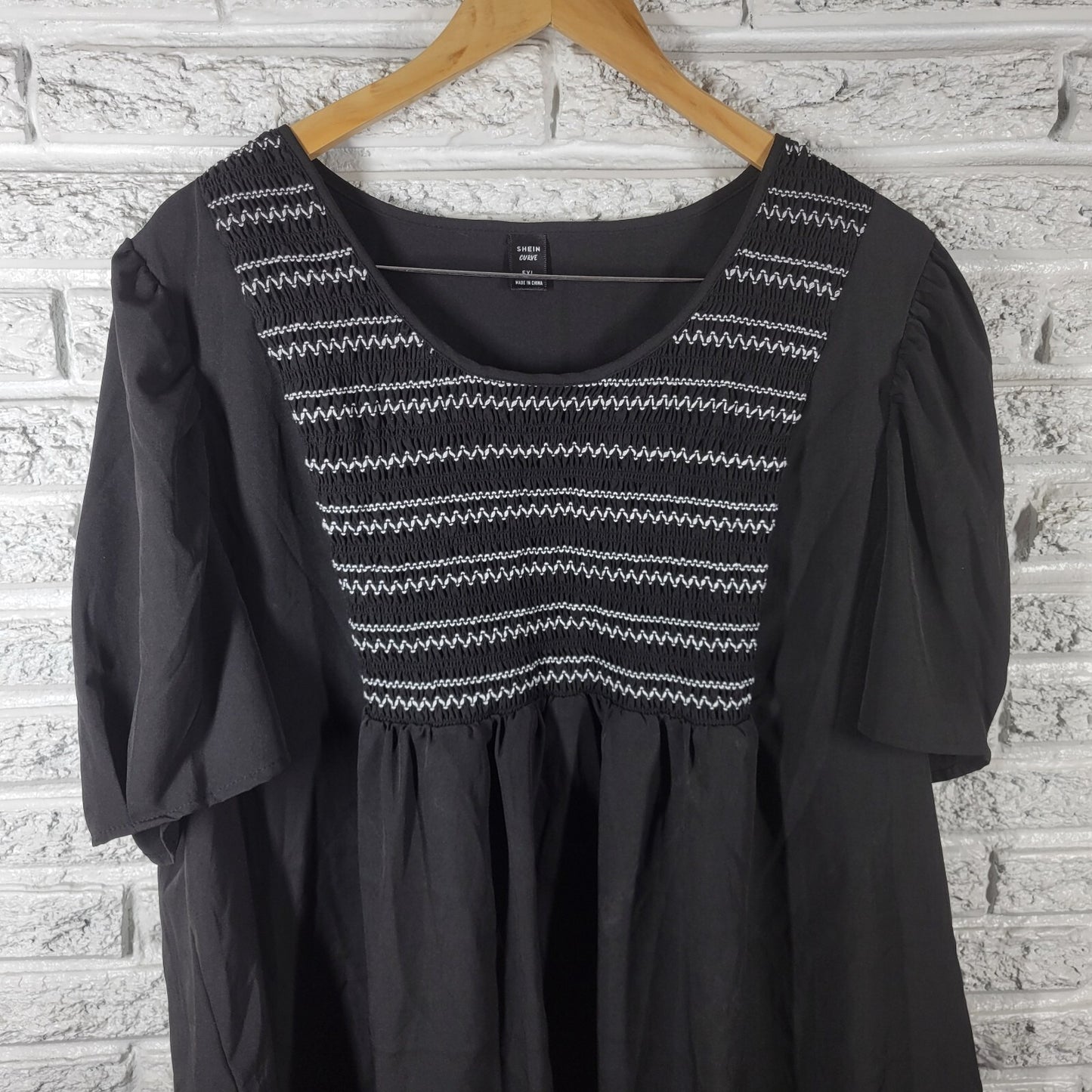 Shein Curve Womens Top 5XL Plus Peasant Cinched Black Lightweight Poly Blend