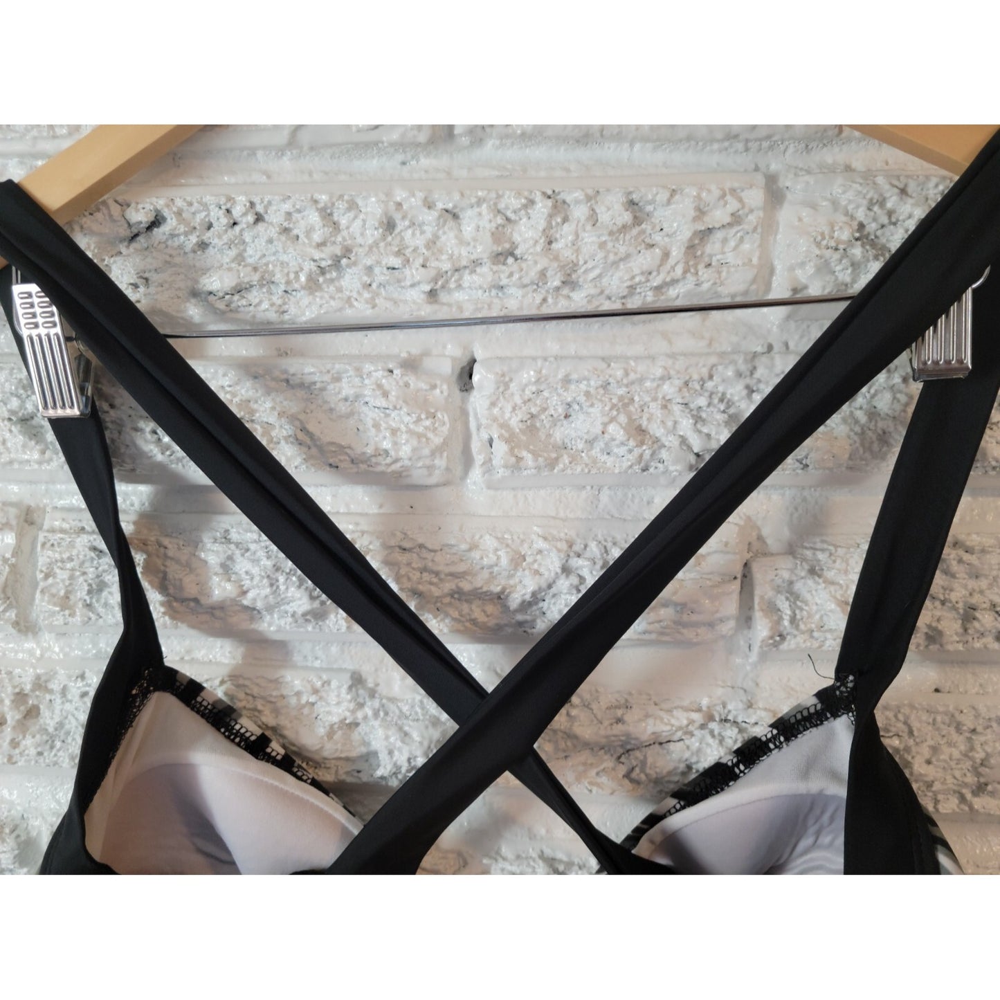 Catalina Womens Swimsuit 3X 22W 24W Plus One Piece Animal Print Bra Cross Back