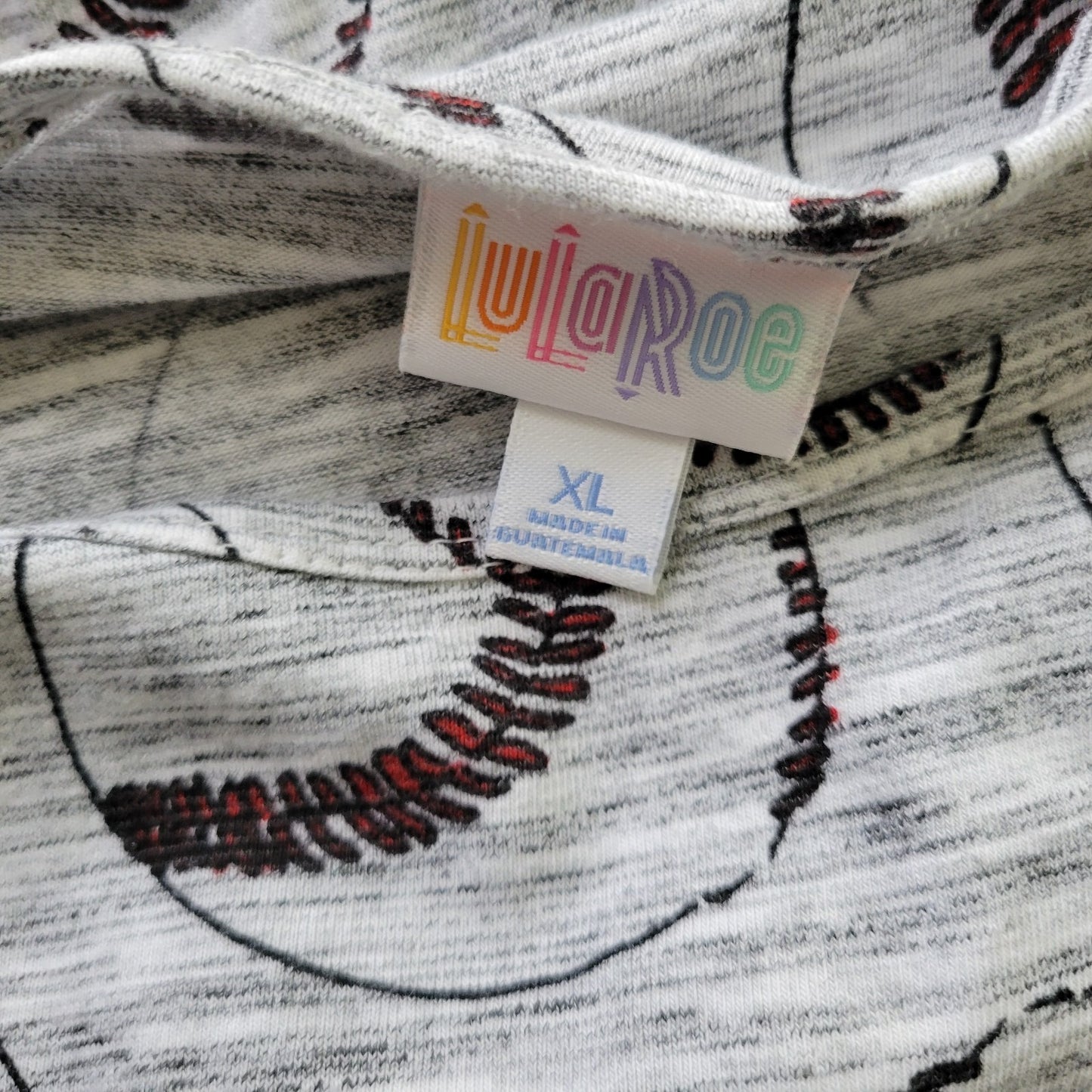 LuLaRoe XL Tee T-Shirt Gray Heather Baseballs Print Crew Neck GRA76E