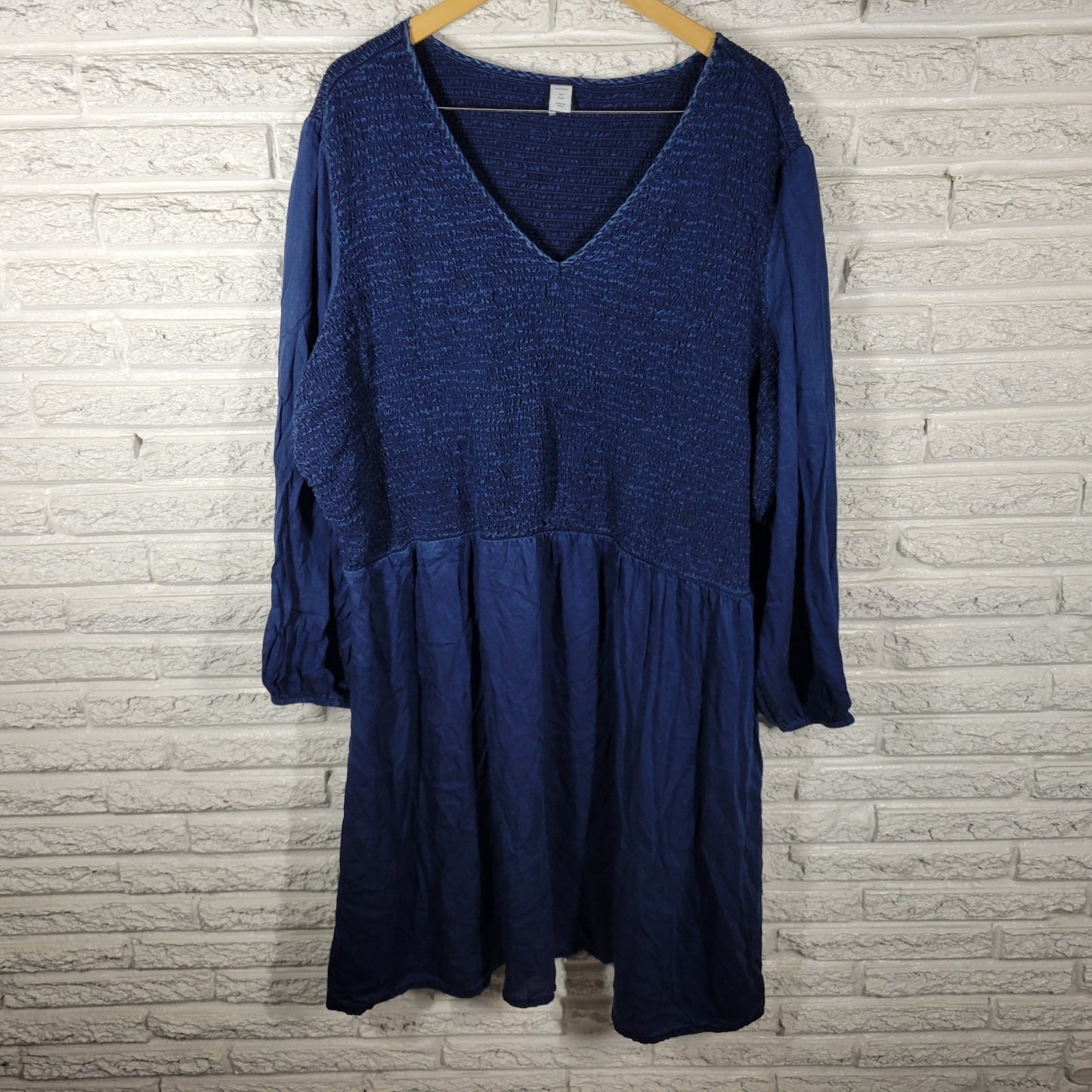 Old Navy Womens Dress 4X Plus Long Sleeve Blue Smocked Fit Flare Casual Comfy
