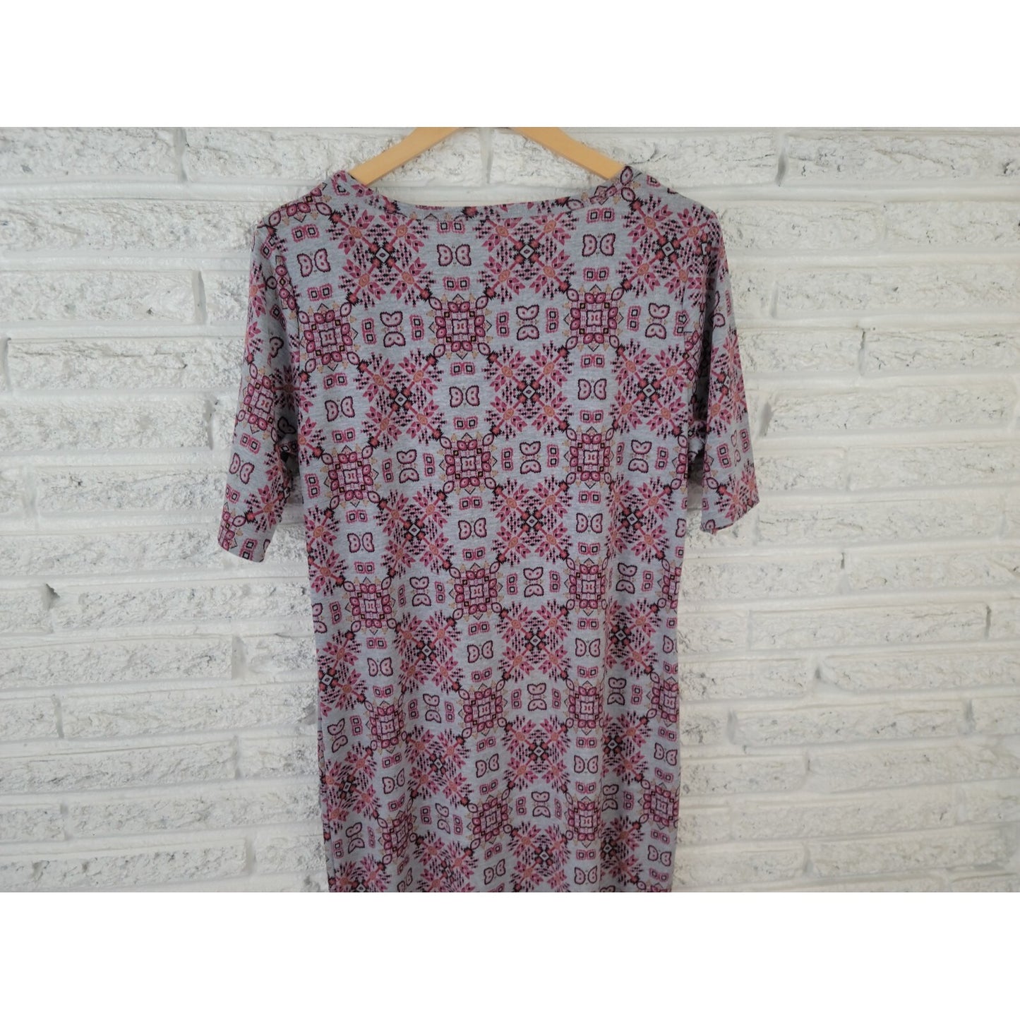 LuLaRoe Shirt Dress XL Red Geometric Boat Neck Short Sleeve Knee Length Stretch