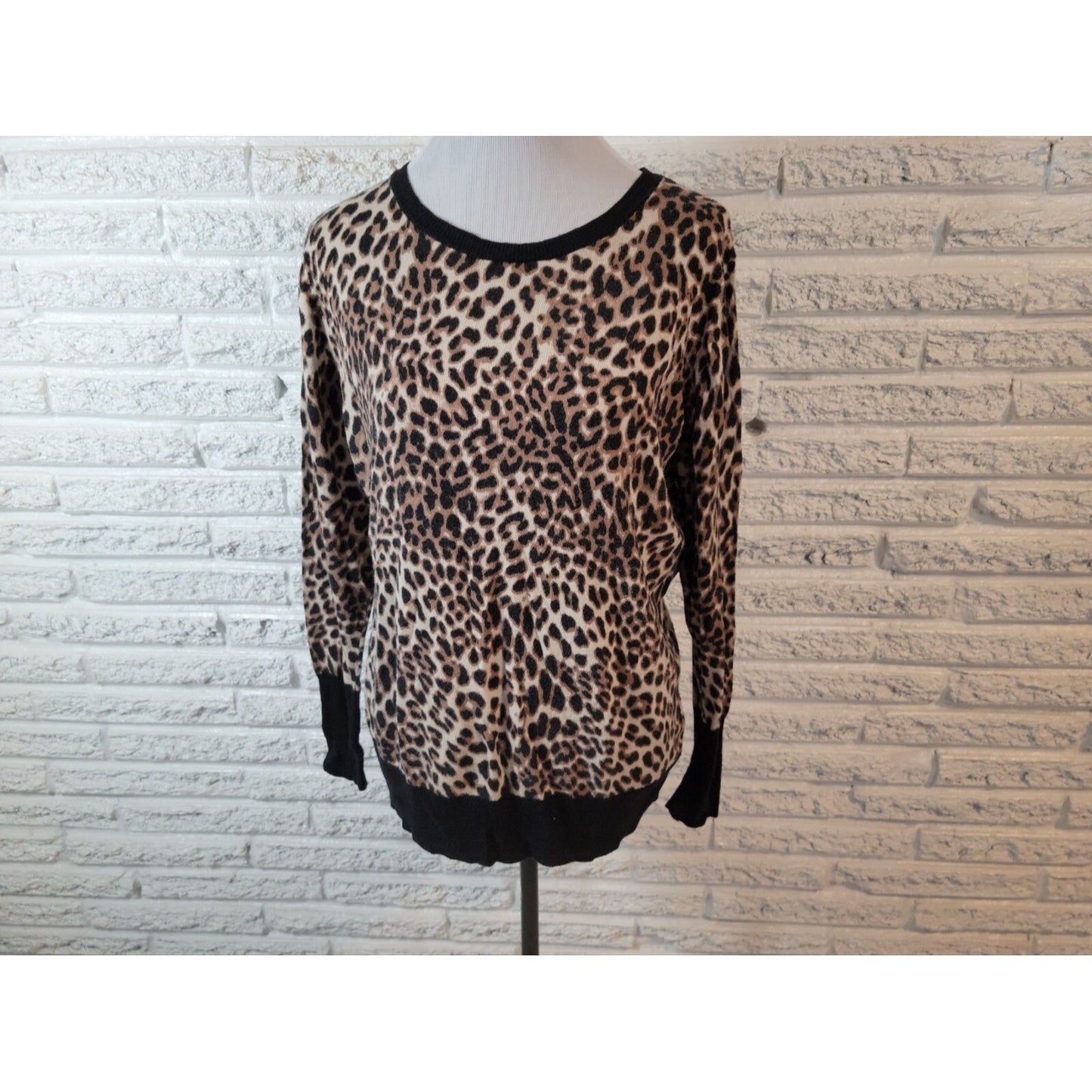 Worthington Womens Top Extra Large Pullover Knit Long Sleeve Tan Animal Print