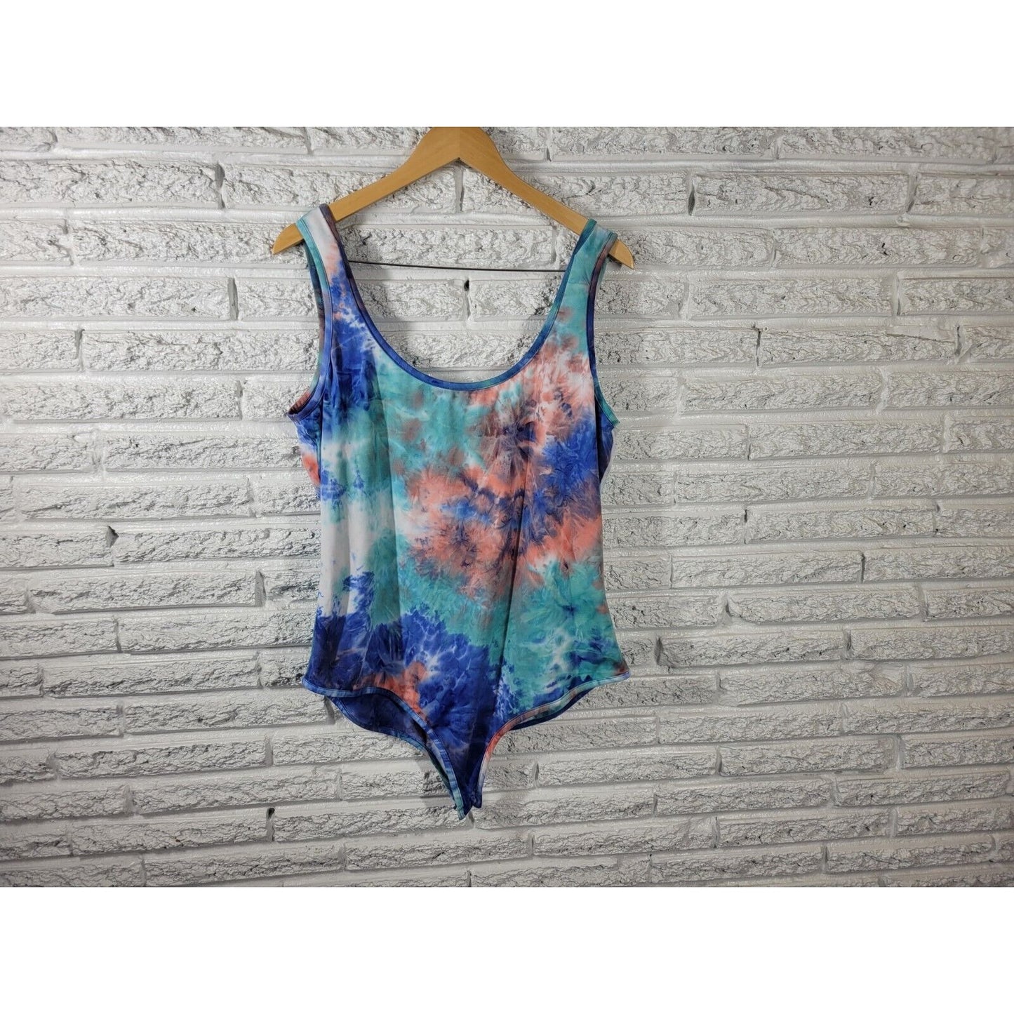 Fashion Nova Bodysuit 2X Sleeveless Wide Strap Blue Tie Dye Poly Blend Comfy