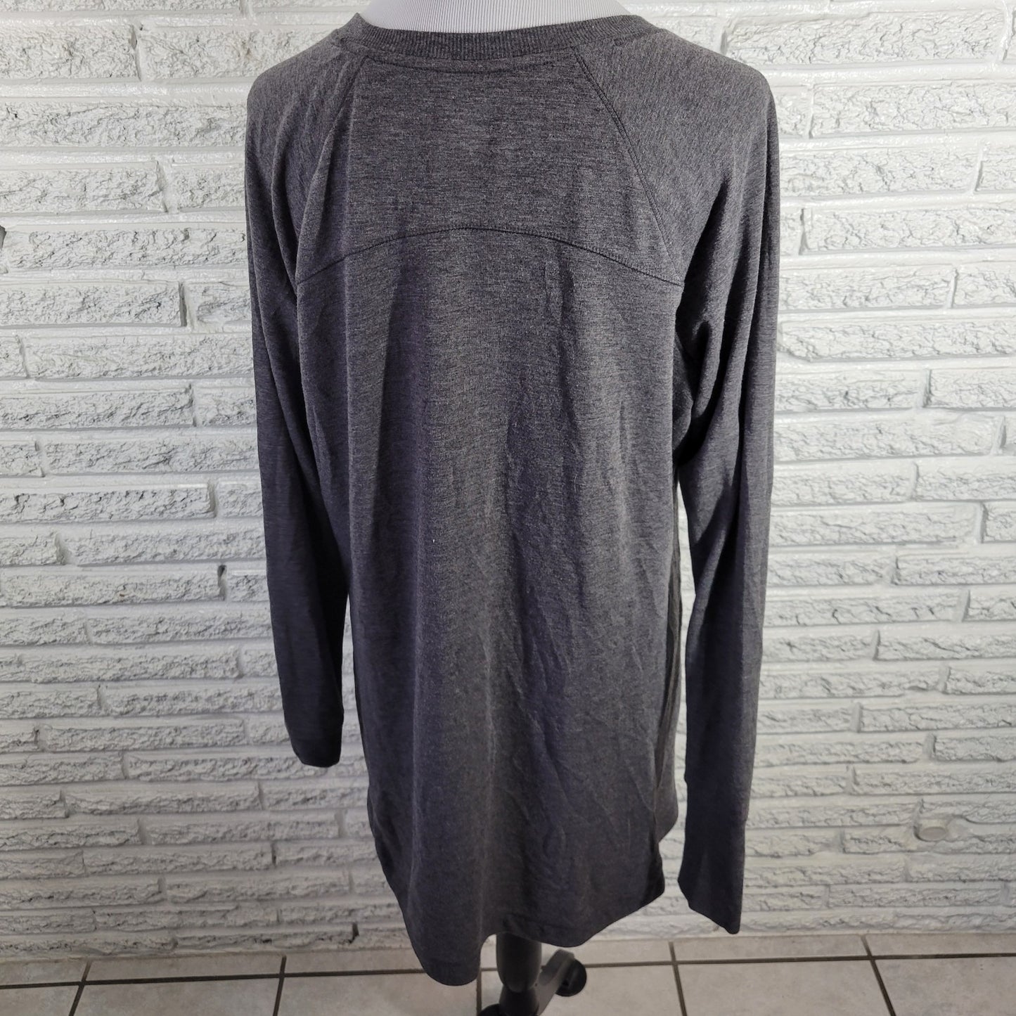 Tek Gear Womens XL Long Sleeve Gray Tee Stretch Jersey Crew Neck Casual Active