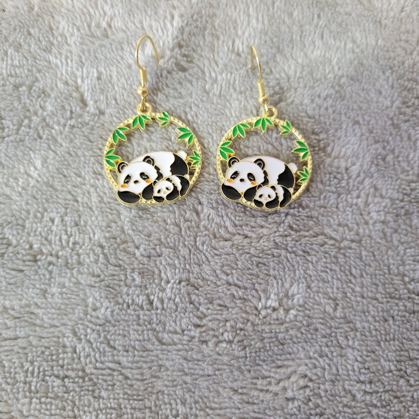Panda Bear No. 2 Earrings Mom Baby One Pair Gold Tone Hanging Dangle Fish Hook