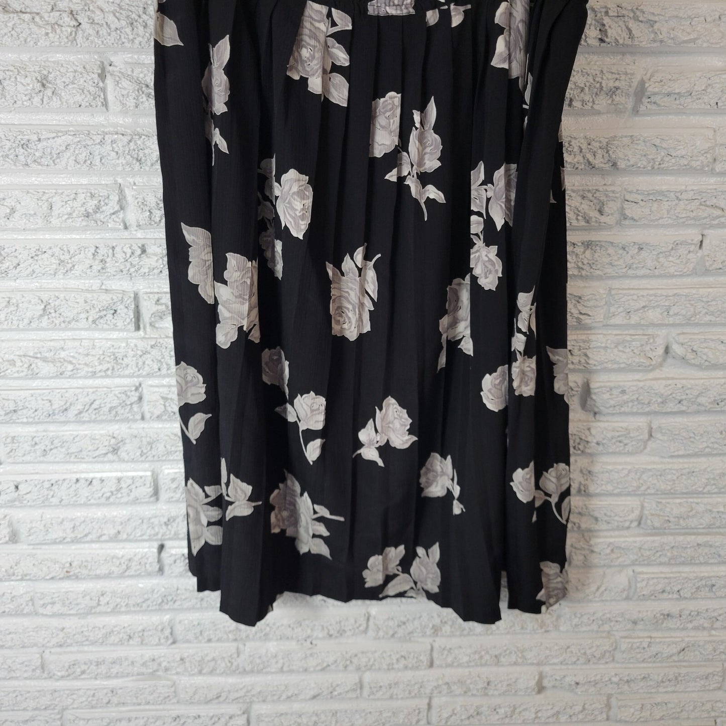 Alfred Dunner Women Skirt 22W Plus ALine Pull On Black Gray Floral Sheer Pleated