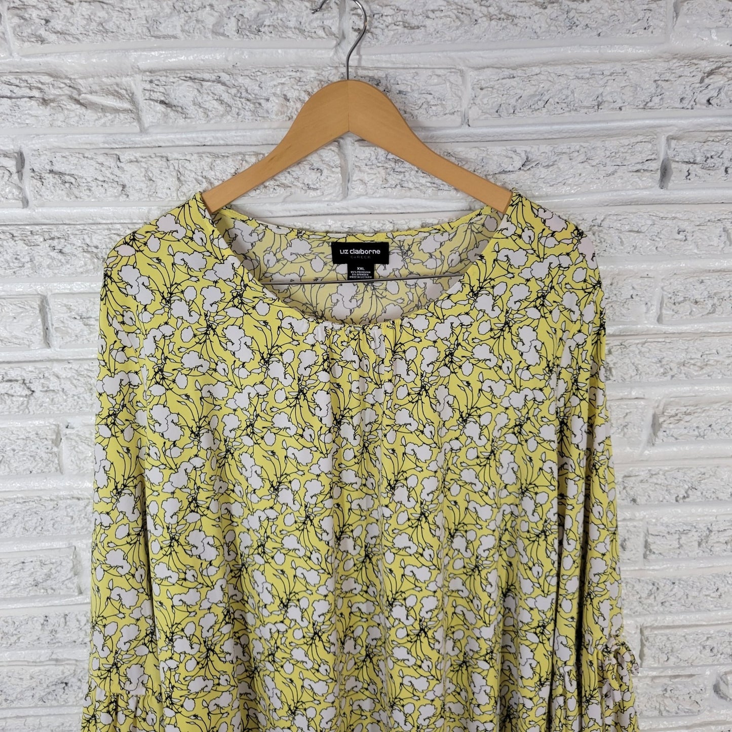 Liz Claiborne Womens Top XXL Plus 3/4 Bell Tied Sleeve Poly Blend Yellow Floral