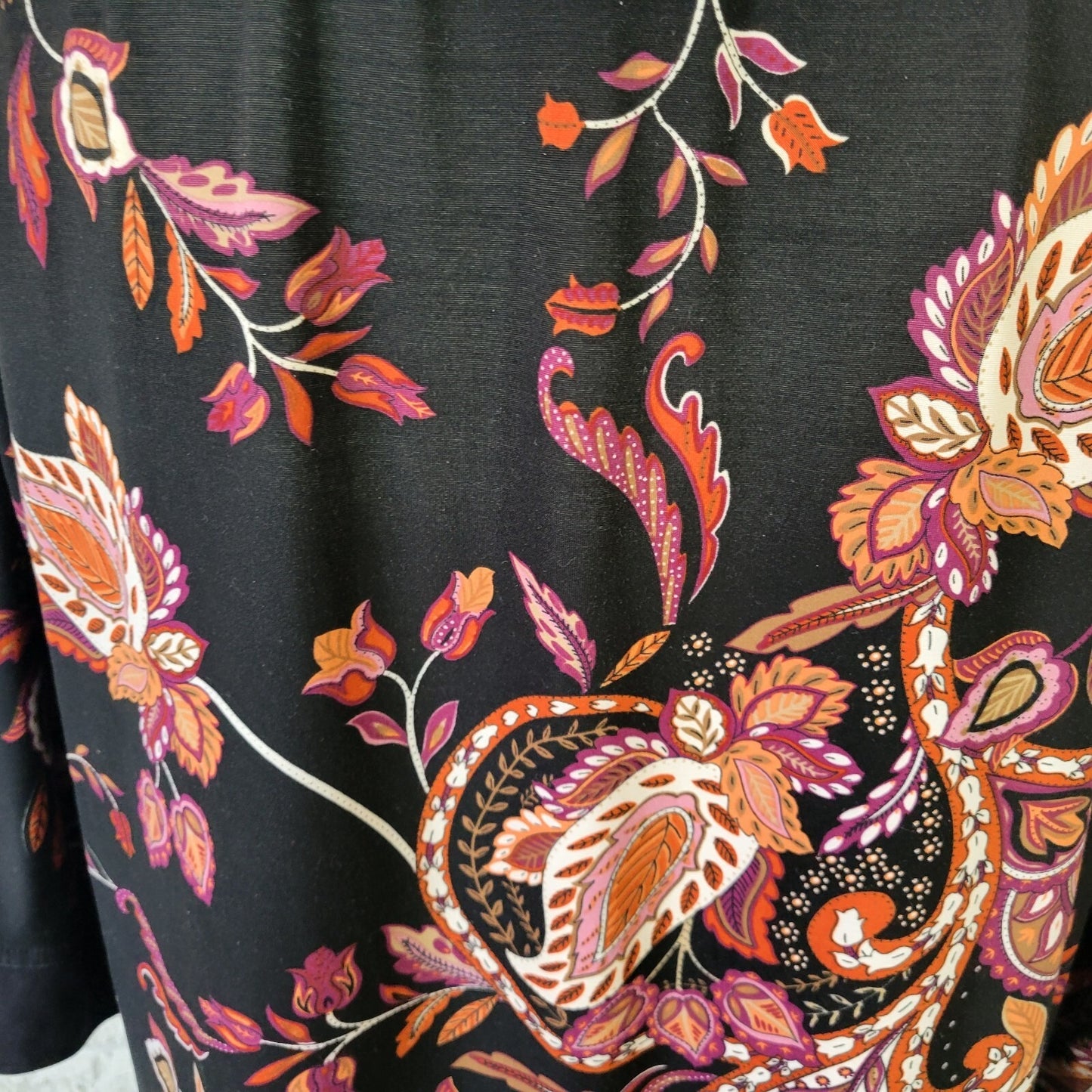 Style Co Womens Top 2X Plus 3/4 Sleeve Black Floral Velour Neckline Poly Blend