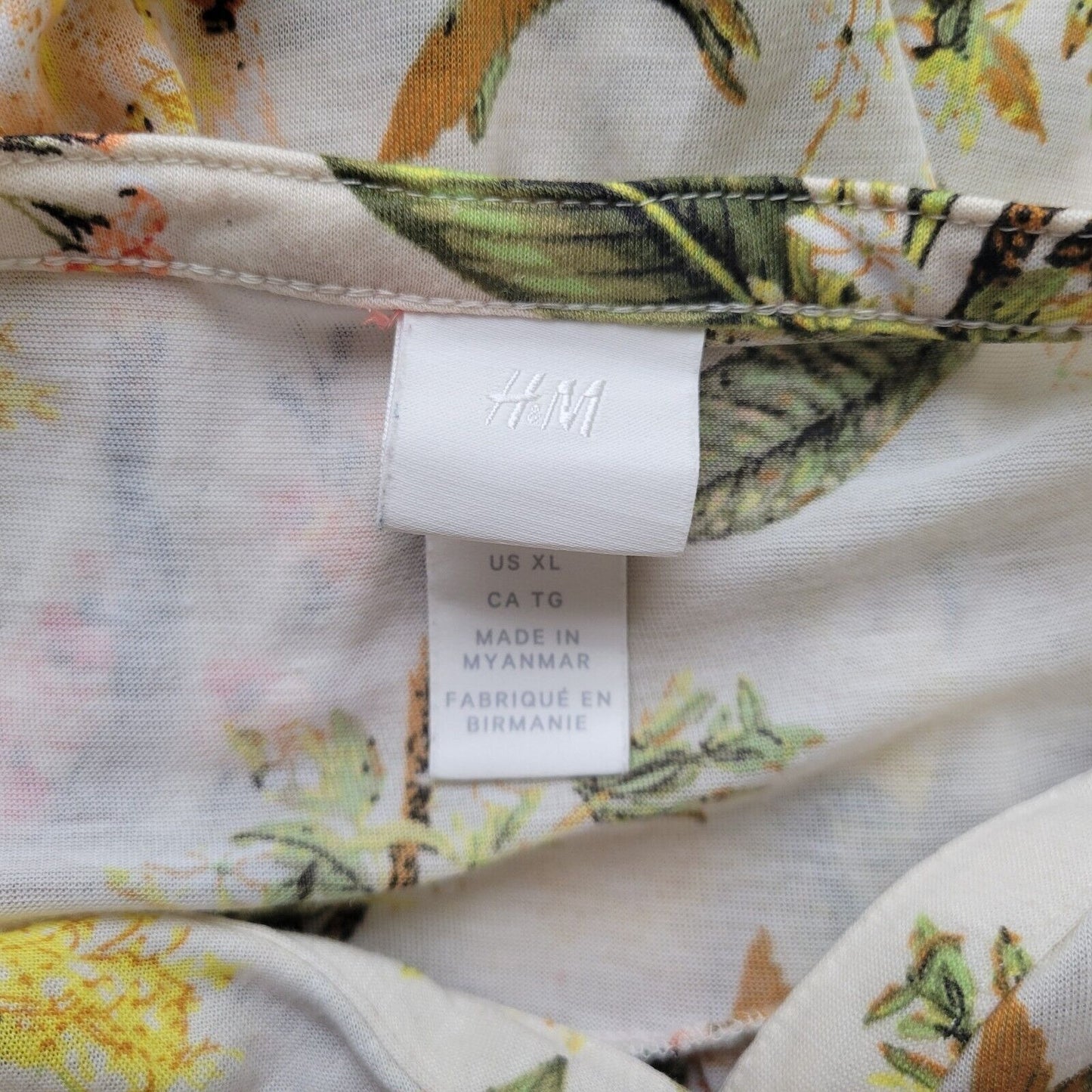 H & M Womens Top Extra Large Long Sleeve Green Yellow Floral Quarter Button Poly