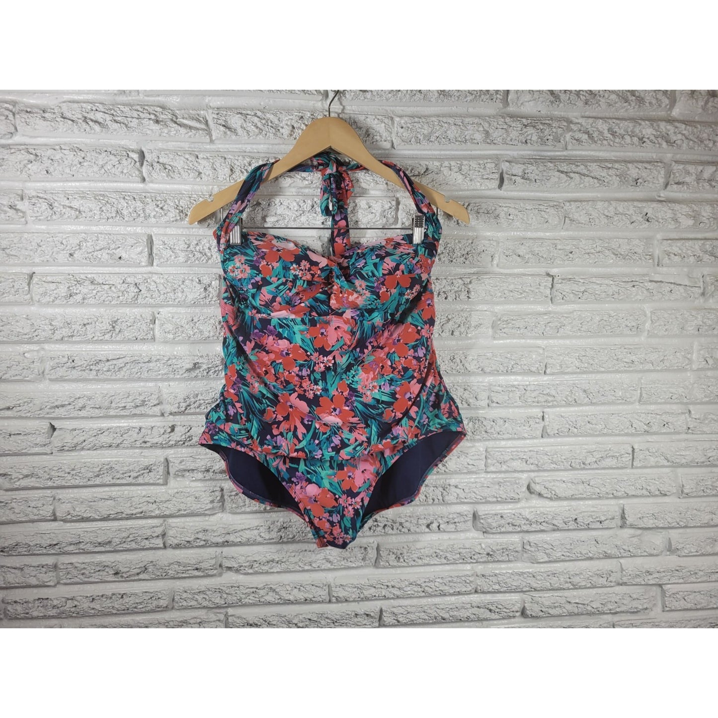 Catalina Women Swimsuit 2X 18W 20W Plus One Piece Built in Bra Halter Red Floral